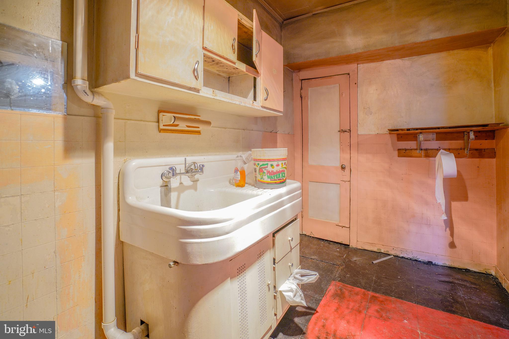 OLNEY (EAST) - Residential