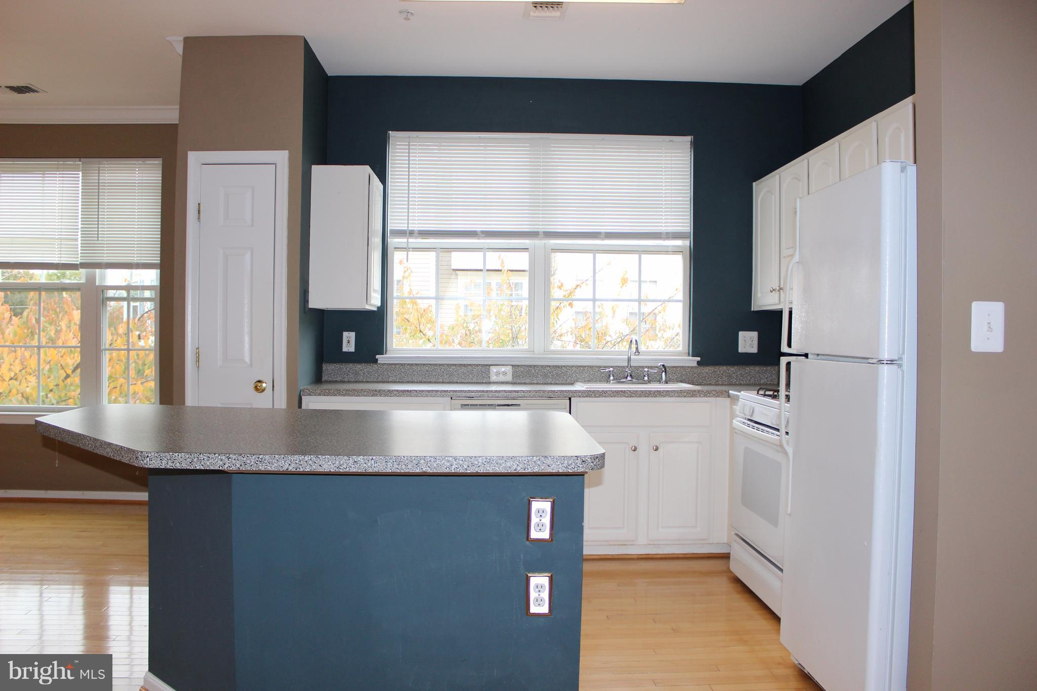 PARKSIDE AT ASHBURN - Residential Lease