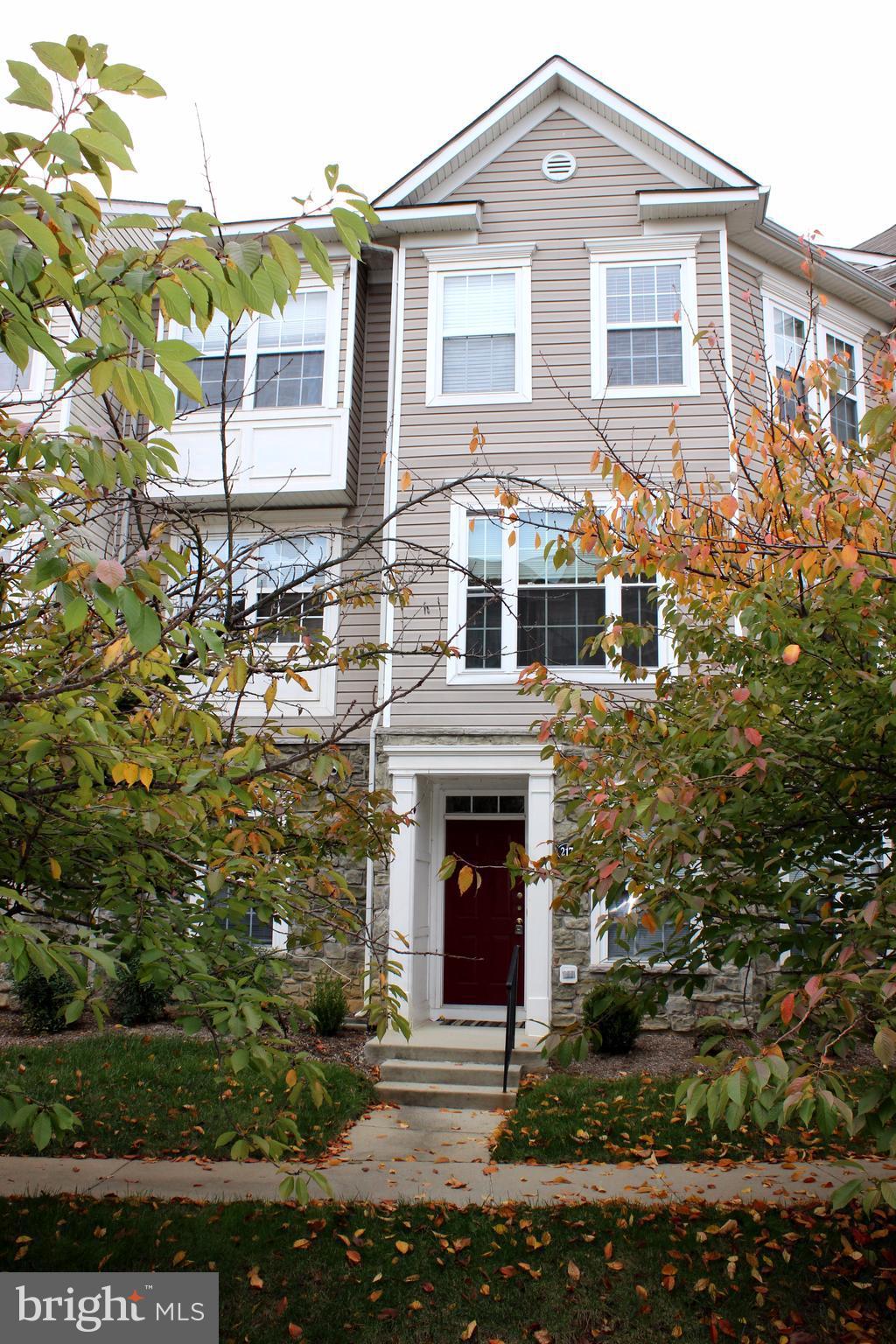 PARKSIDE AT ASHBURN - Residential Lease