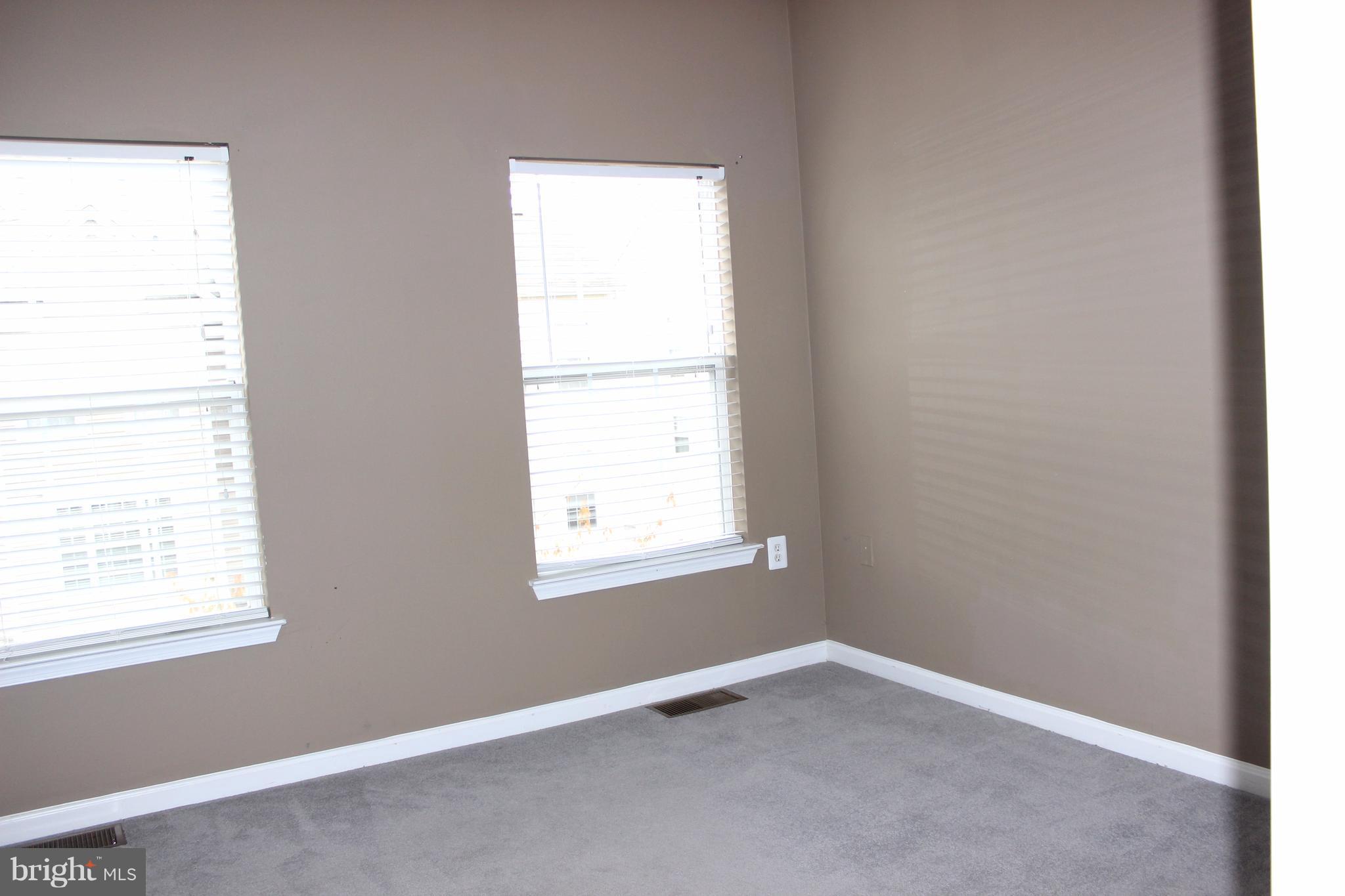 PARKSIDE AT ASHBURN - Residential Lease