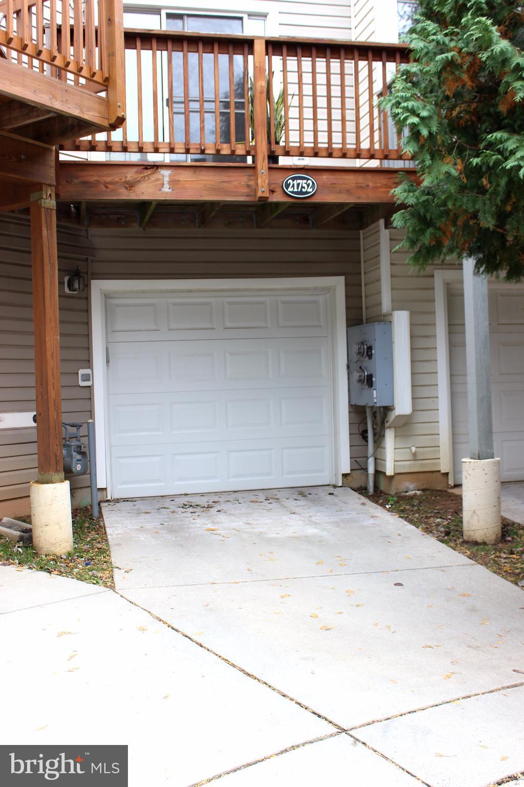 PARKSIDE AT ASHBURN - Residential Lease