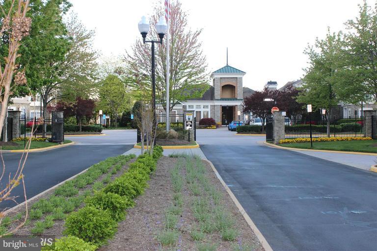 PARKSIDE AT ASHBURN - Residential Lease