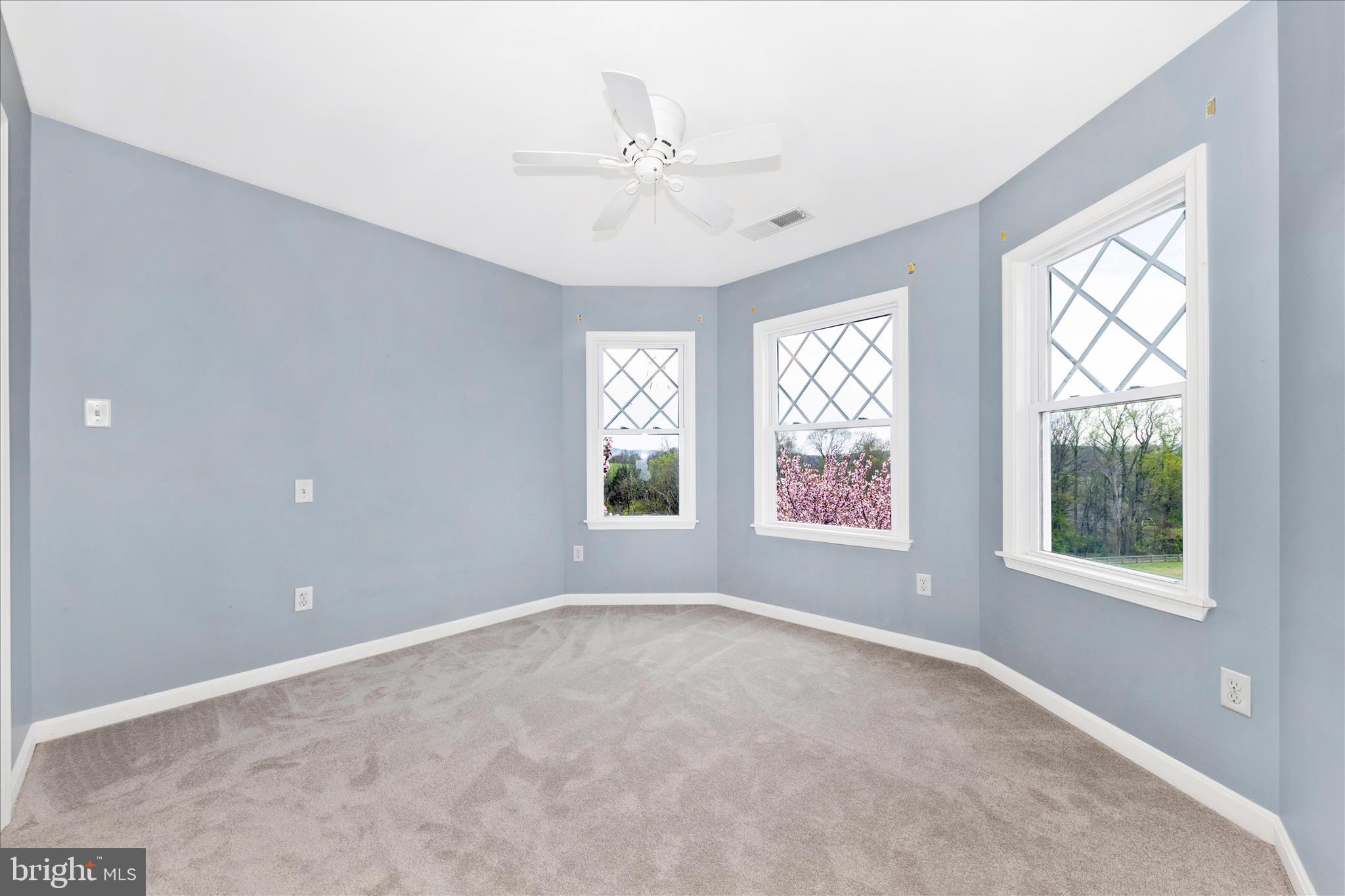 MIDDLETOWN - Residential