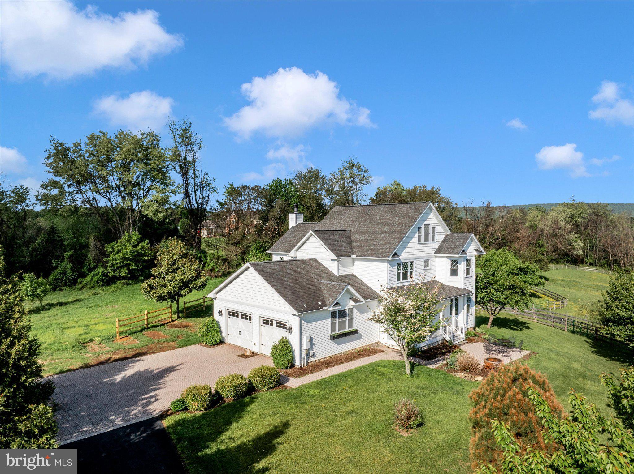 MIDDLETOWN - Residential