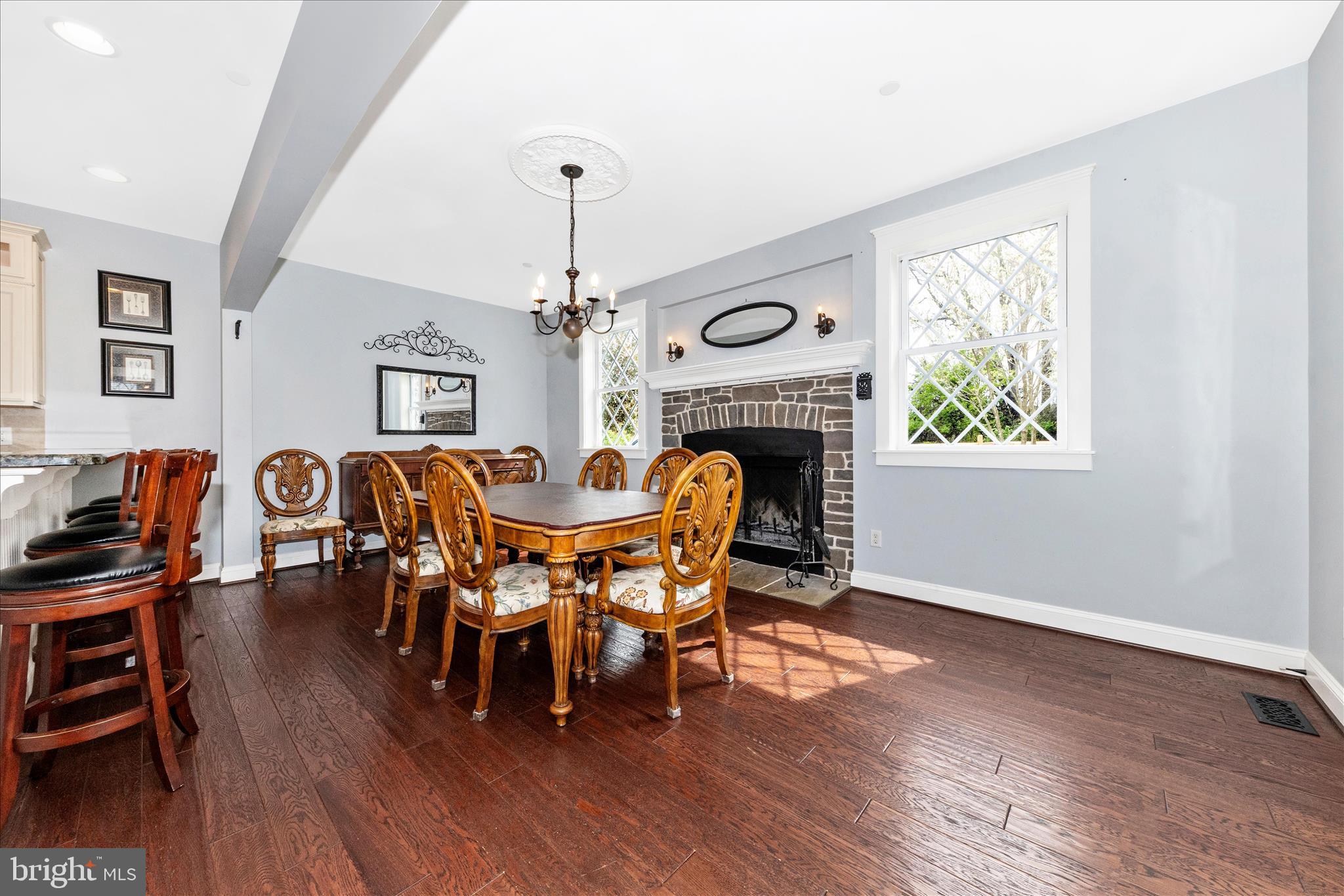 MIDDLETOWN - Residential