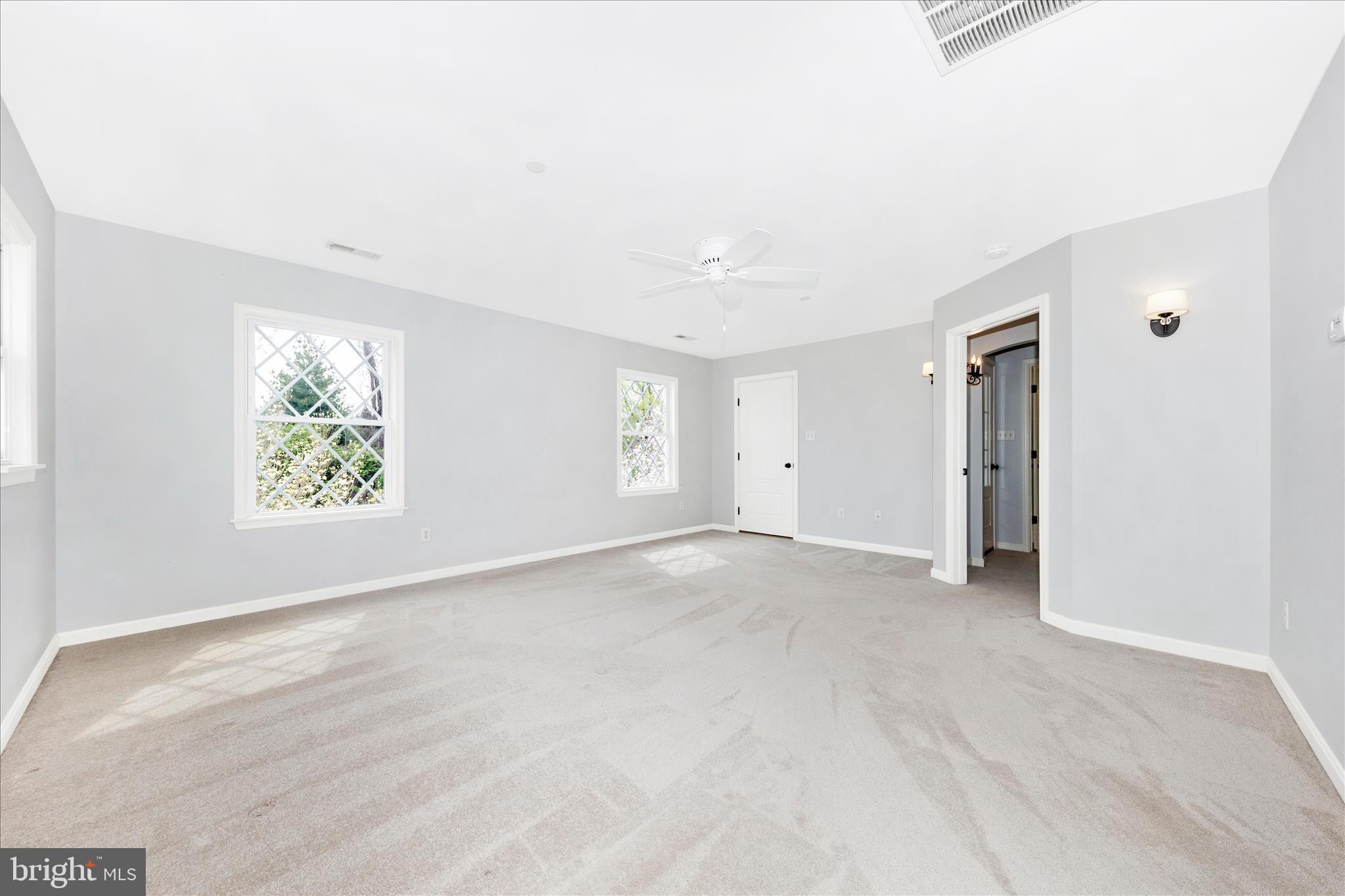 MIDDLETOWN - Residential