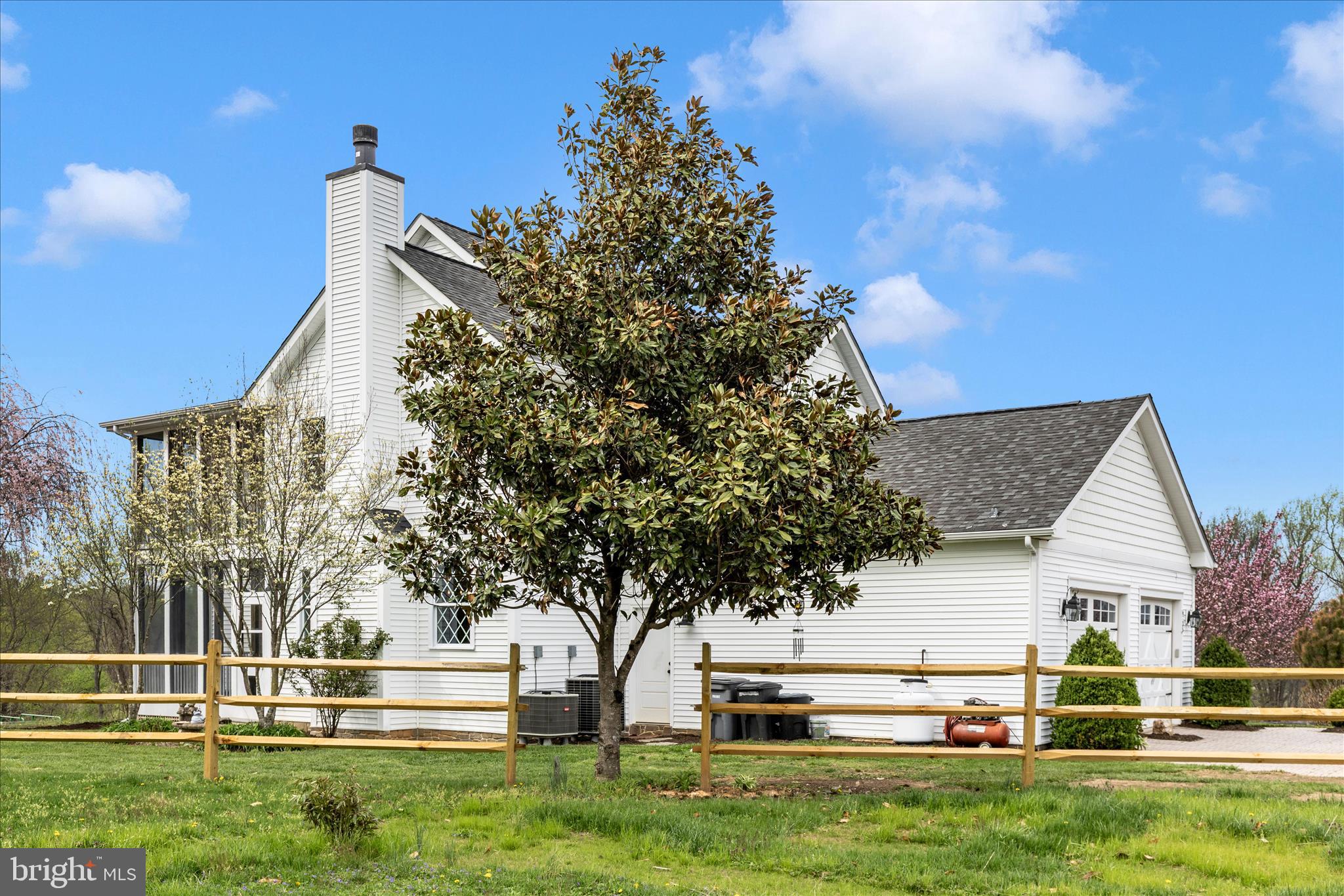 MIDDLETOWN - Residential