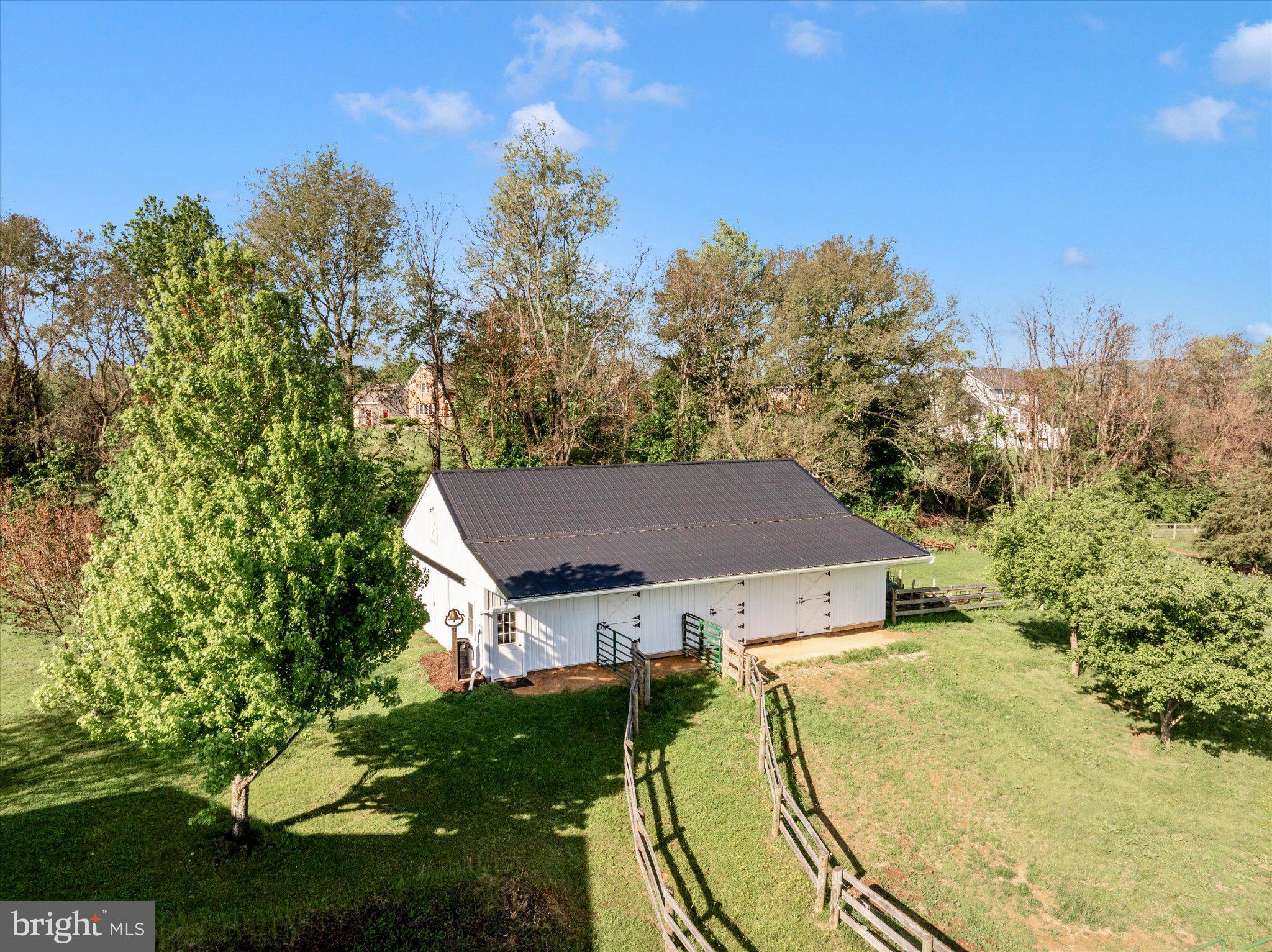 MIDDLETOWN - Residential