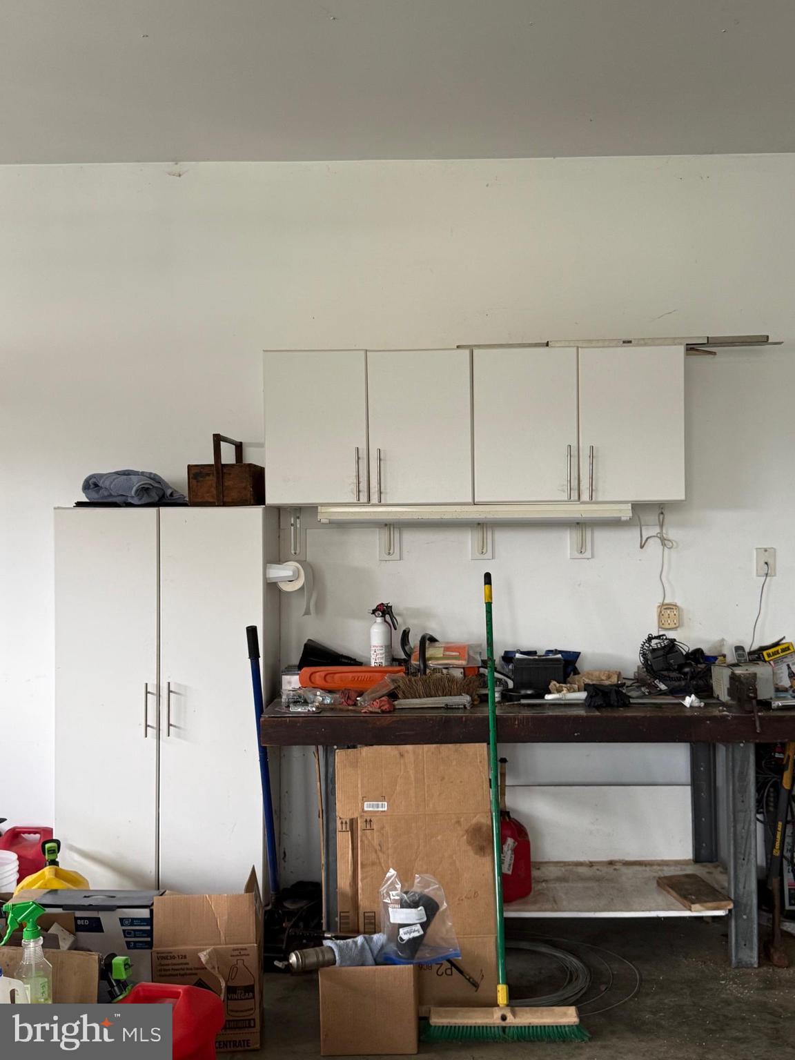 MIDDLETOWN - Residential