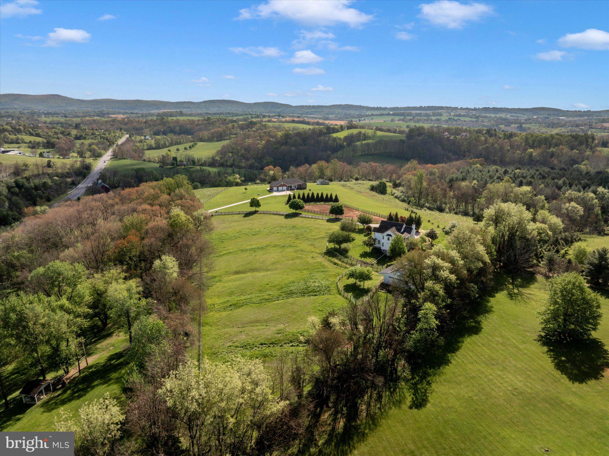 MIDDLETOWN - Residential