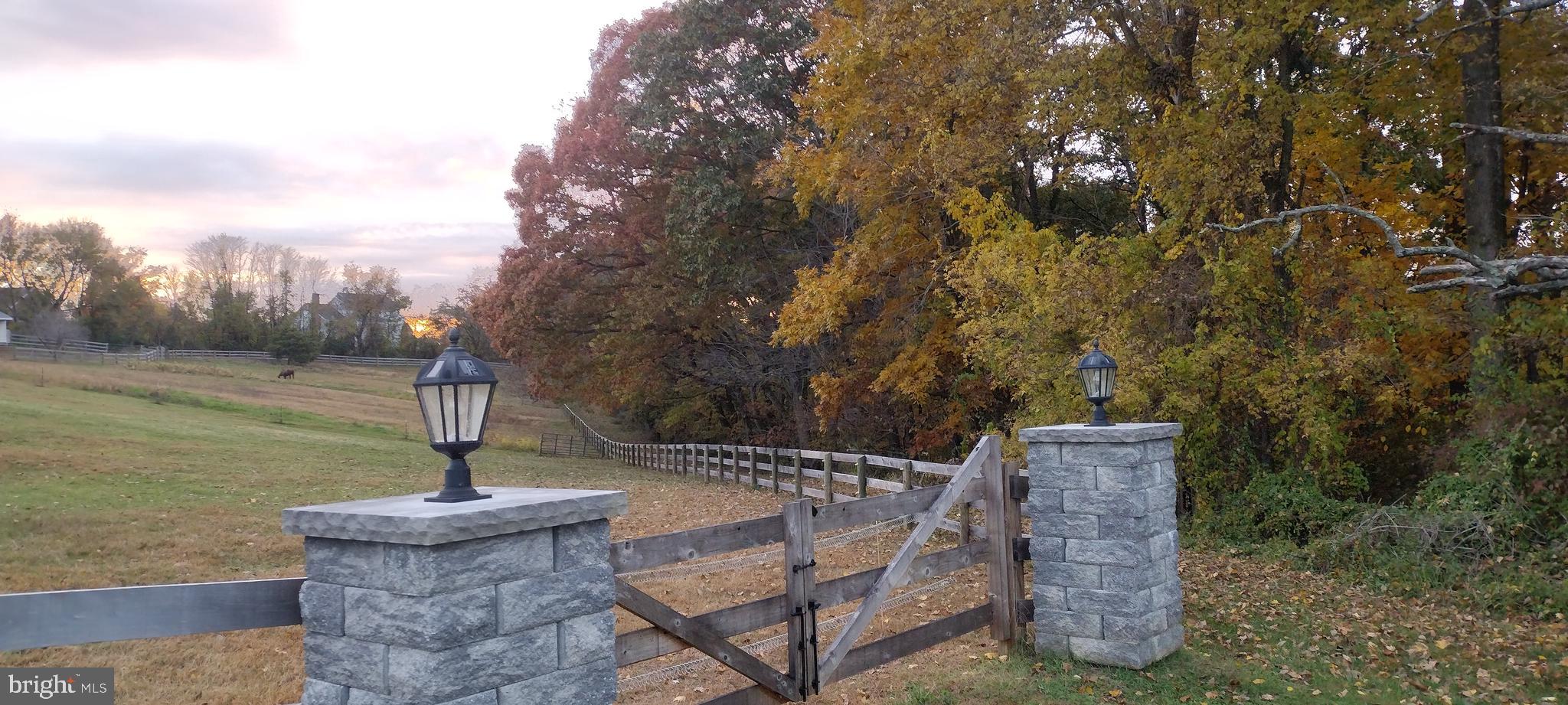 MIDDLETOWN - Residential