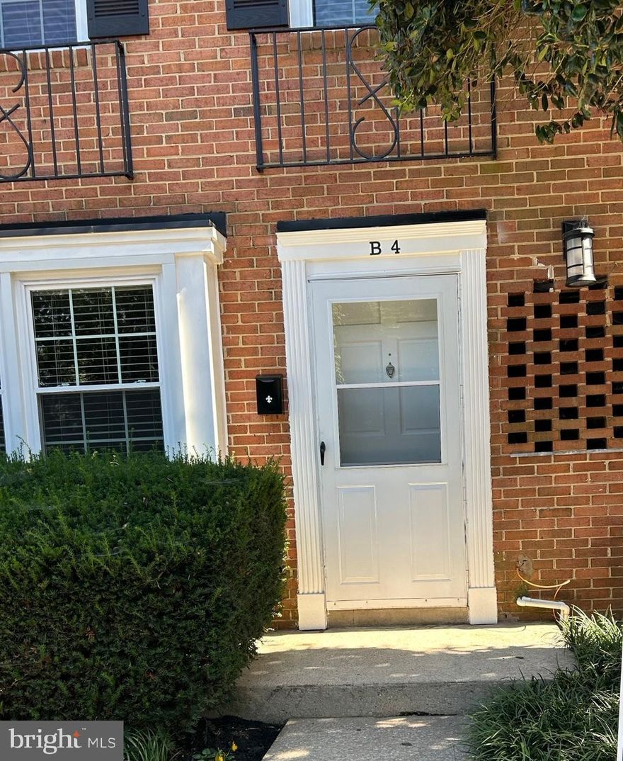 Townhome in professionally managed development.  3, 6 or 12-month leases available. Security deposit ranges from $0, $200 or one month's rent  (determined by leaseholder credit score). App fee is $30 for each responsible leaseholder and $17 for occupant (criminal check only). Washer and dryer in unit. Plenty of paved, unassigned parking. Private, fenced rear yard with patio. Other than rear yard, property manager will take care of all other exterior maintenance.  Up to 2 pets are OK (breed and size restrictions; non-refundable pet deposit is $300 for one & $400 for two) for an extra $35 per month.  A pet screening may also be required at $30 per pet. Residents pay for gas and electric and a portion of the water/sewer.
Ruxton Landing residents can easily walk to Graul's Food Market and other upscale retail shops. Ruxton Landing is convenient to Towson Town Center and ideally located nearby the major commuter routes of I-83 and I-695; and you are just 3 minutes from the Falls Road Light Rail Station, which provides direct access to downtown Baltimore and the BWI Airport.
Schedule your showing and request a link to the online application today!