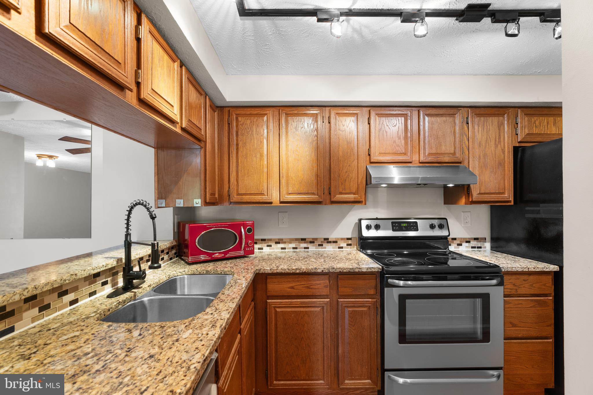 FREDERICKTOWNE VILLAGE - Residential