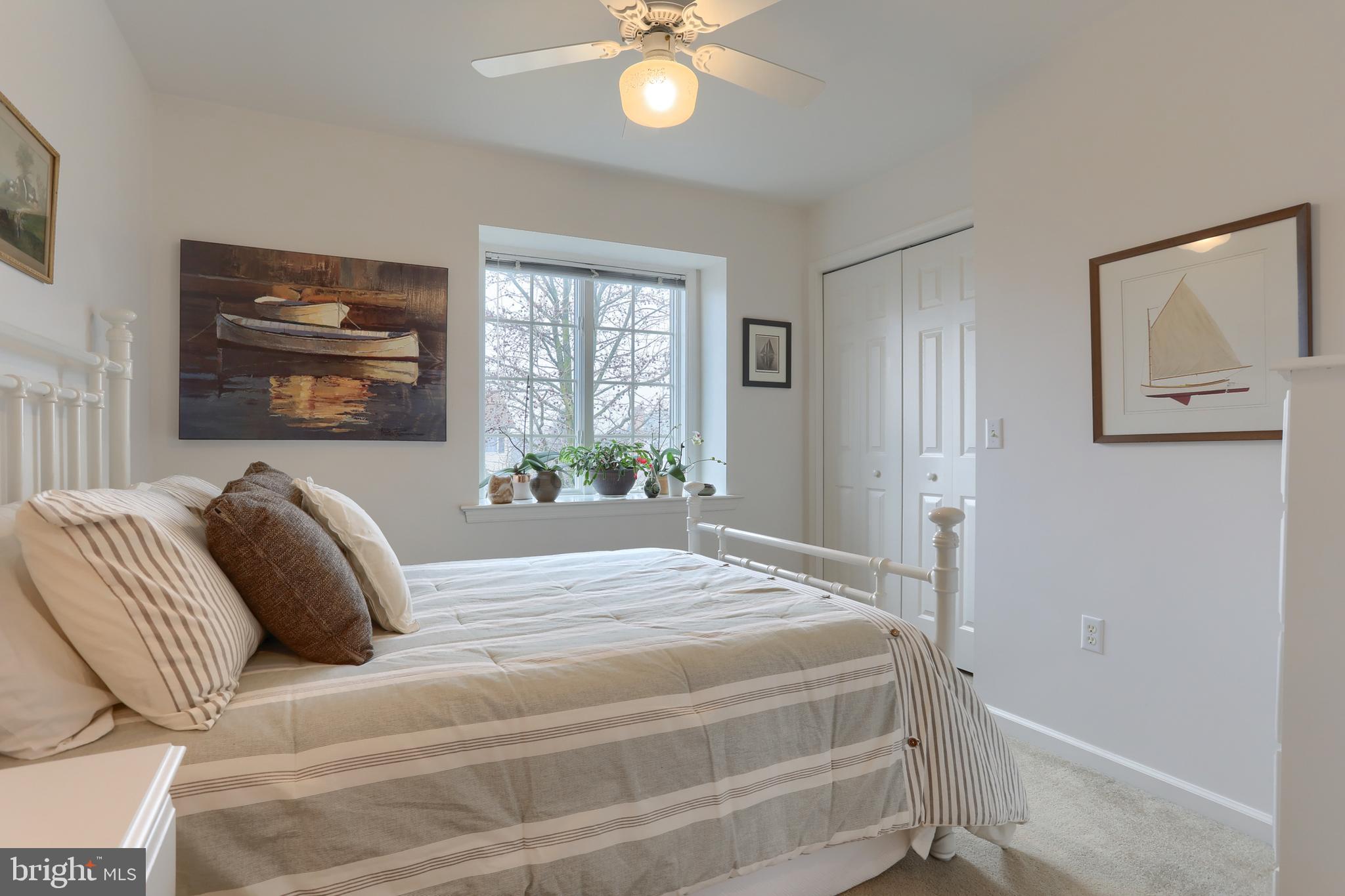 SOUTHGATE MANOR - Residential