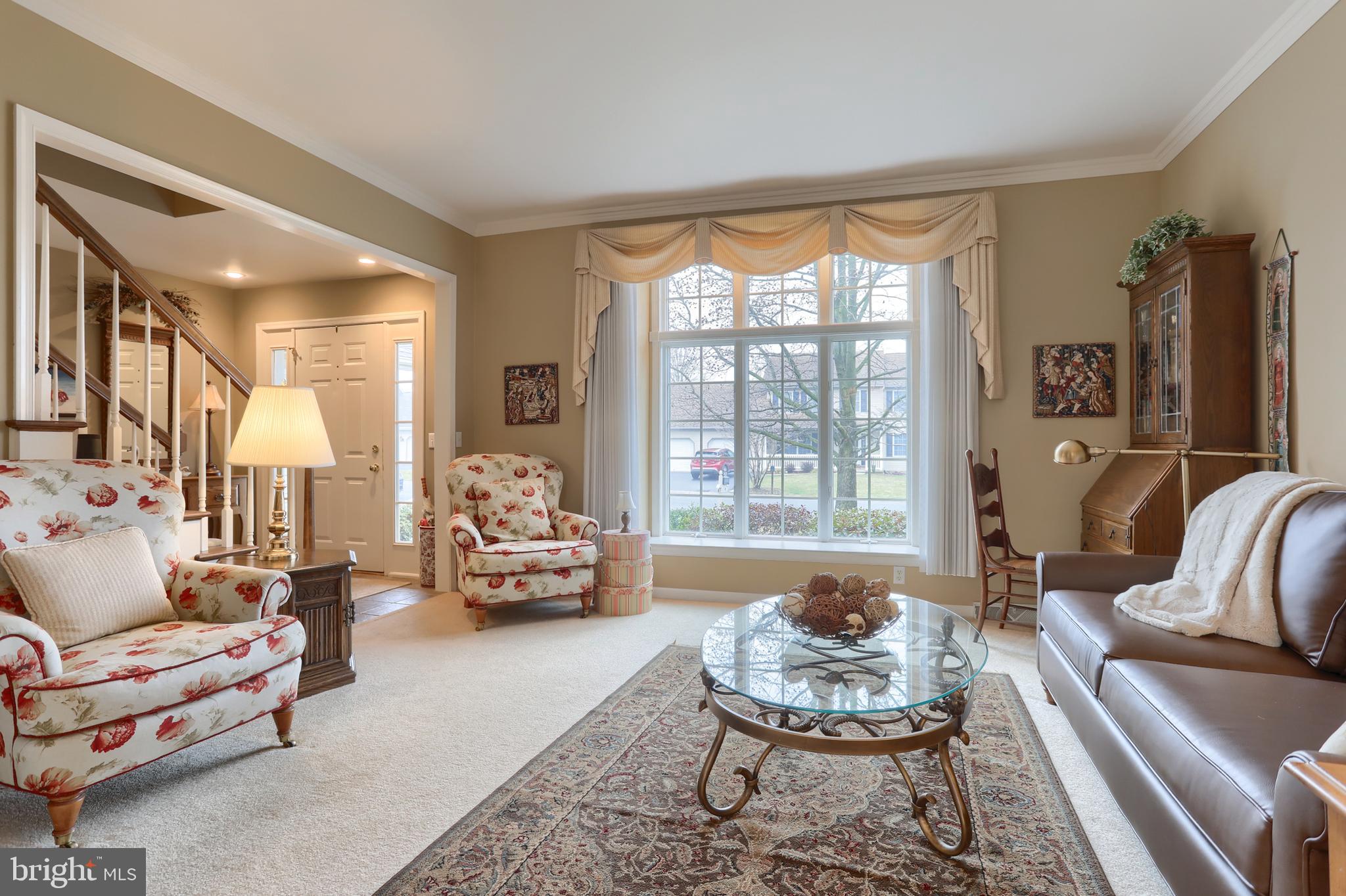 SOUTHGATE MANOR - Residential