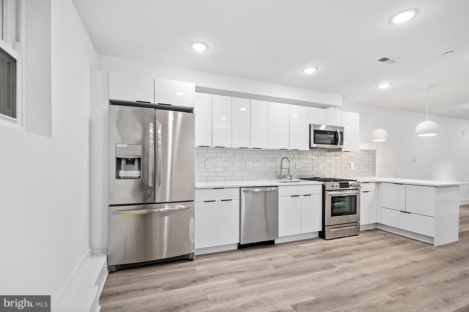 FISHTOWN - Residential