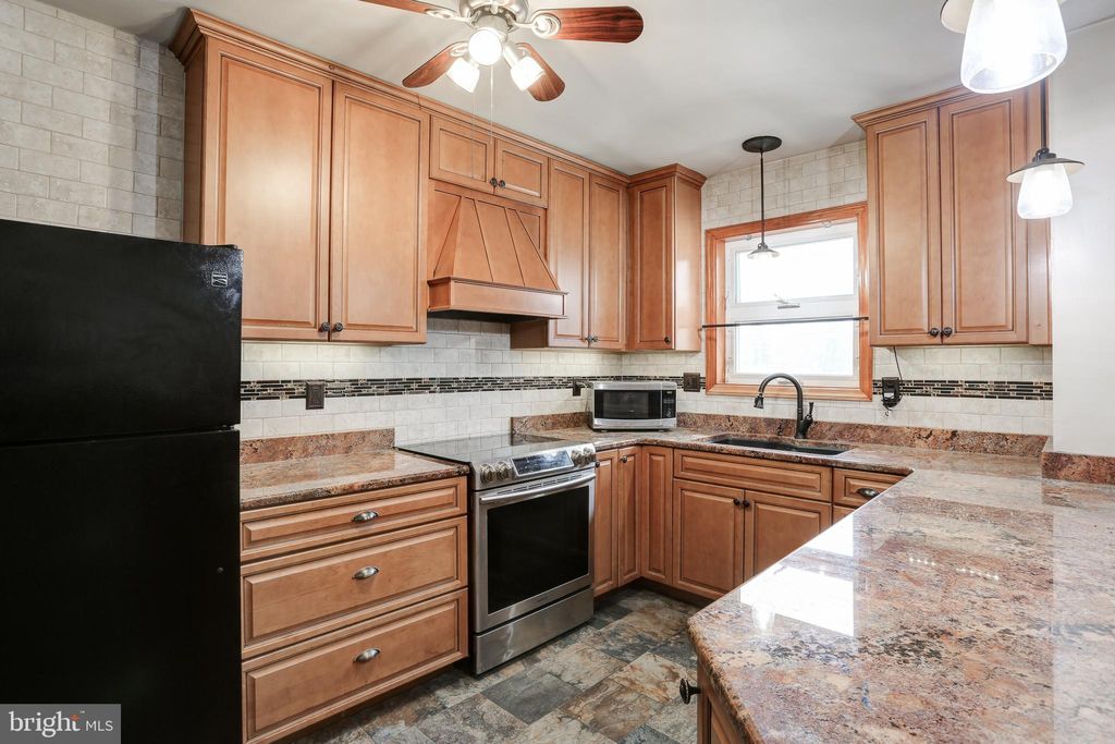 Photo of 1021 High Street, Lancaster, PA 17603 (MLS # PALA2048330)