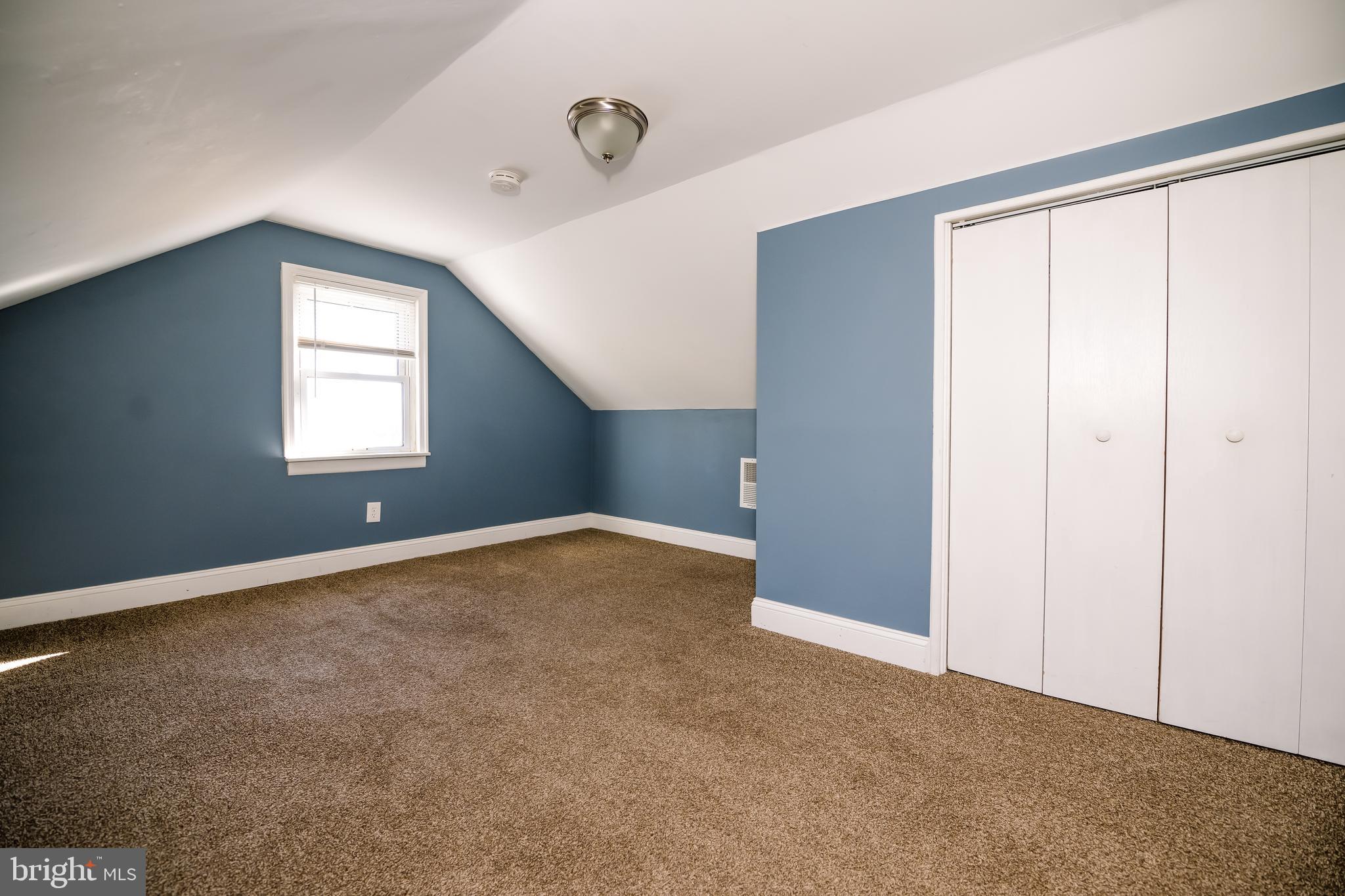 LINDEN HEIGHTS - Residential