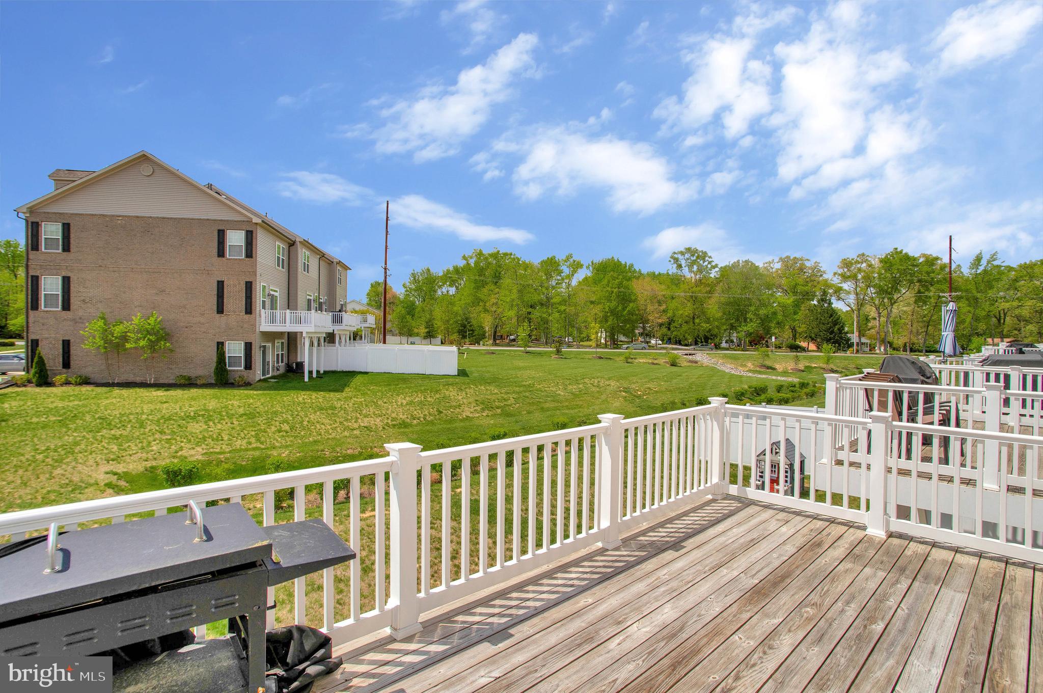 HAMILTON PARK - Residential