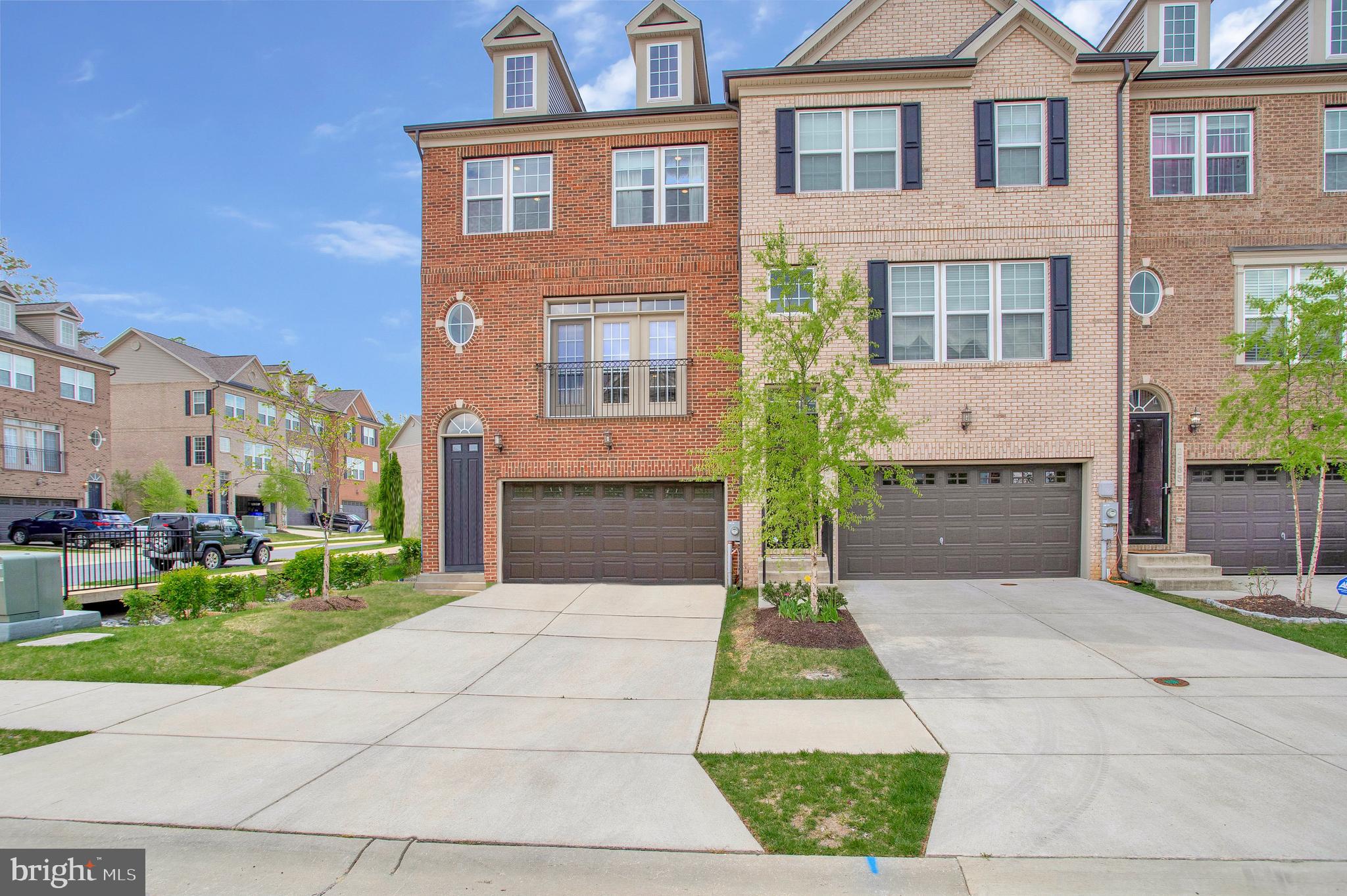 HAMILTON PARK - Residential