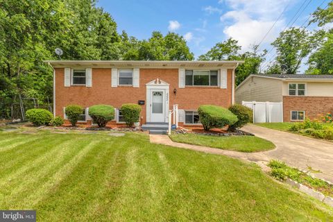 8000 DELLWOOD AVENUE GLENARDEN MD 20706
