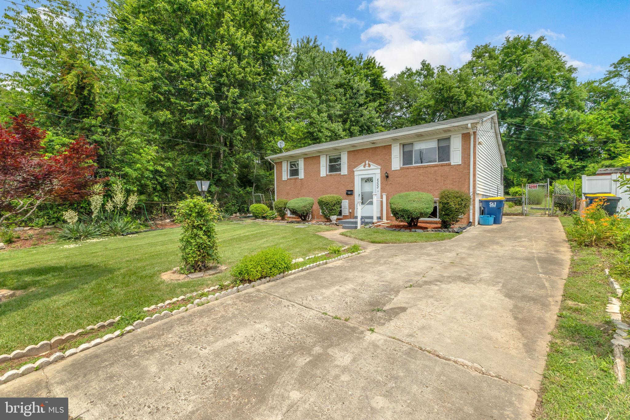 8000 DELLWOOD AVENUE
