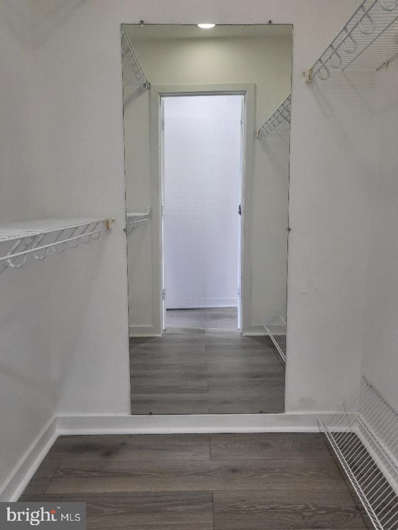 POINT BREEZE - Residential Lease