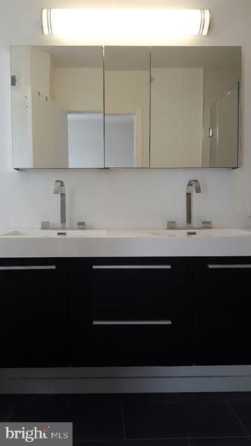 POINT BREEZE - Residential Lease