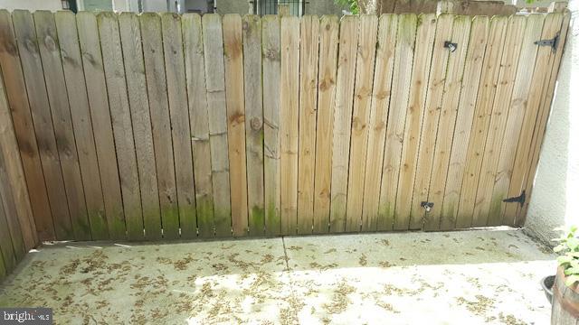 POINT BREEZE - Residential Lease