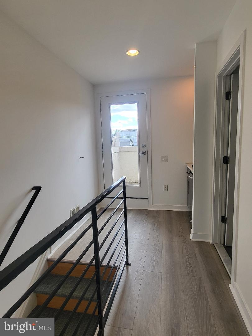 POINT BREEZE - Residential Lease