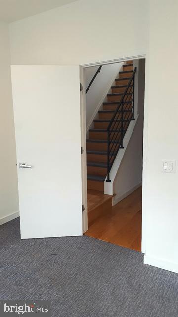 POINT BREEZE - Residential Lease