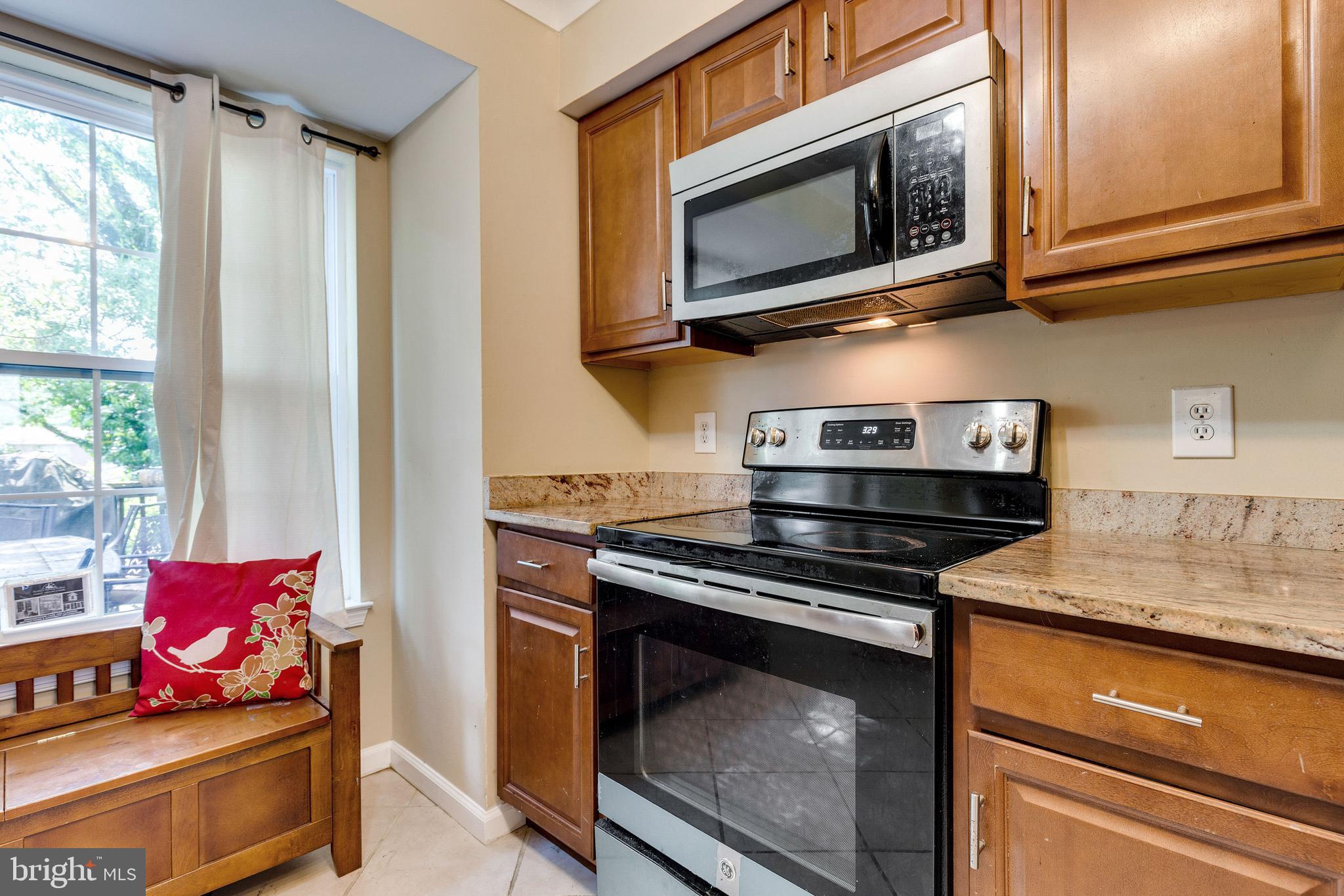 FORESTVILLE PARK - Residential