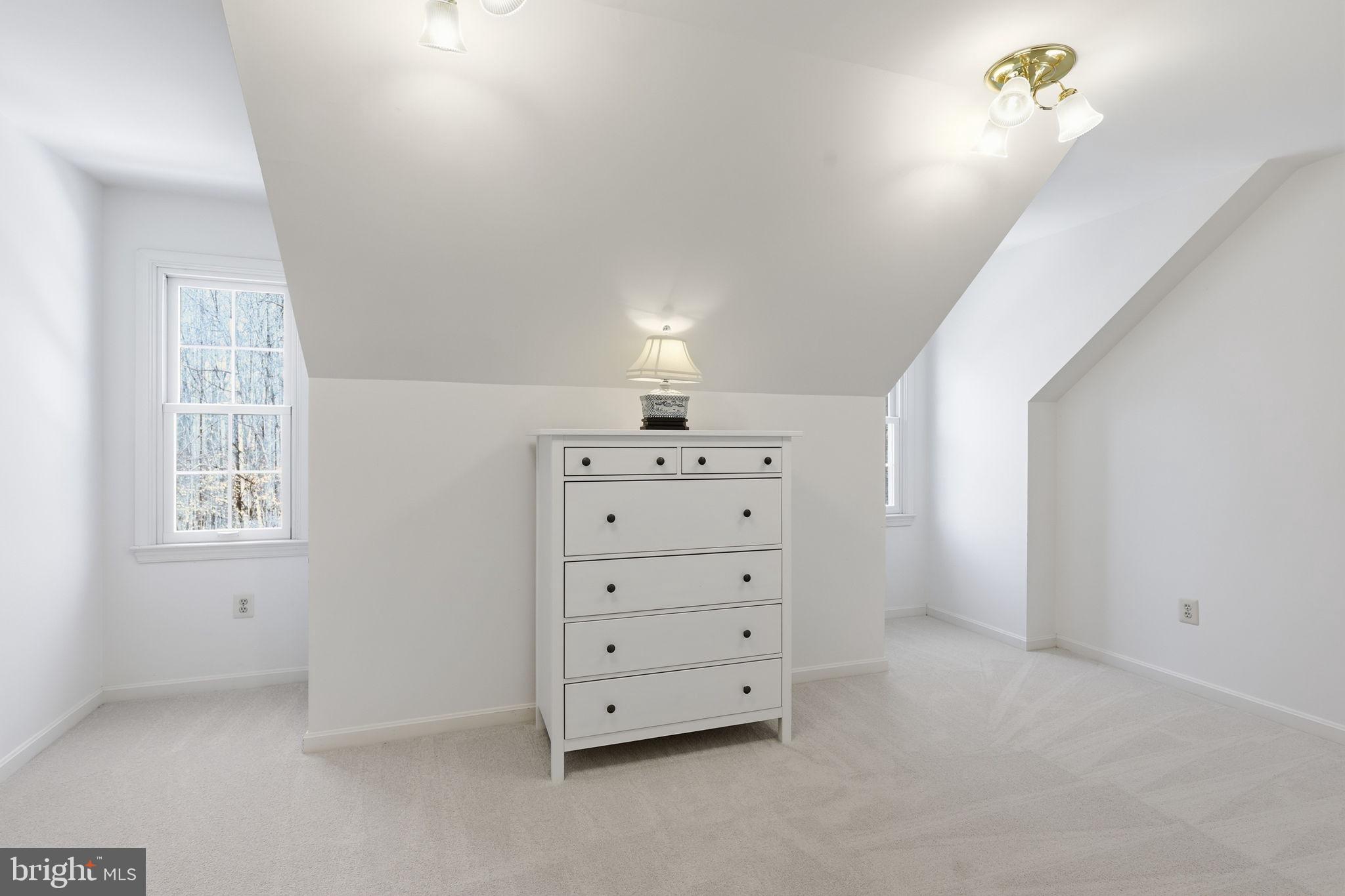 STILLWELL ACRES - Residential