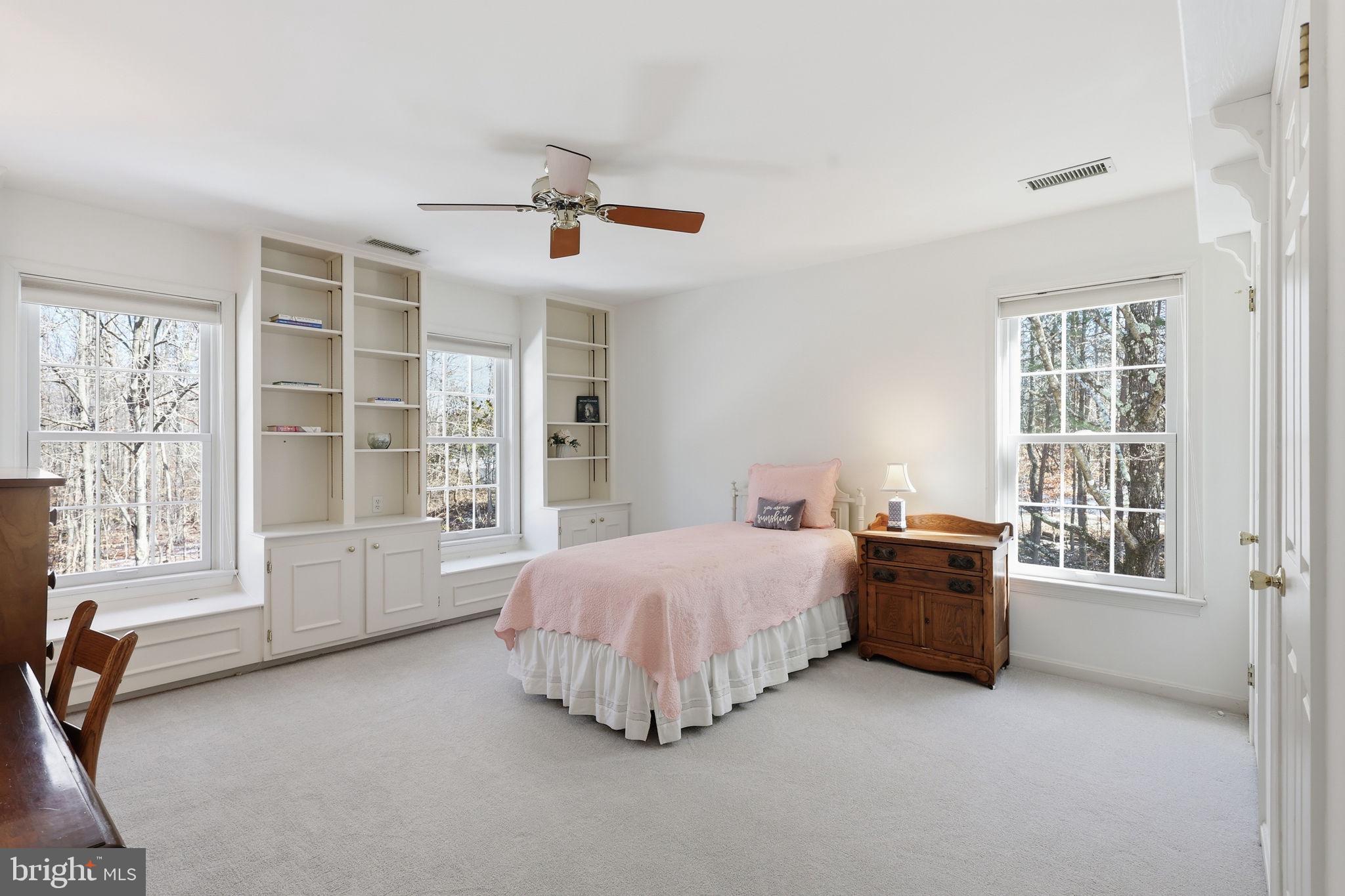 STILLWELL ACRES - Residential