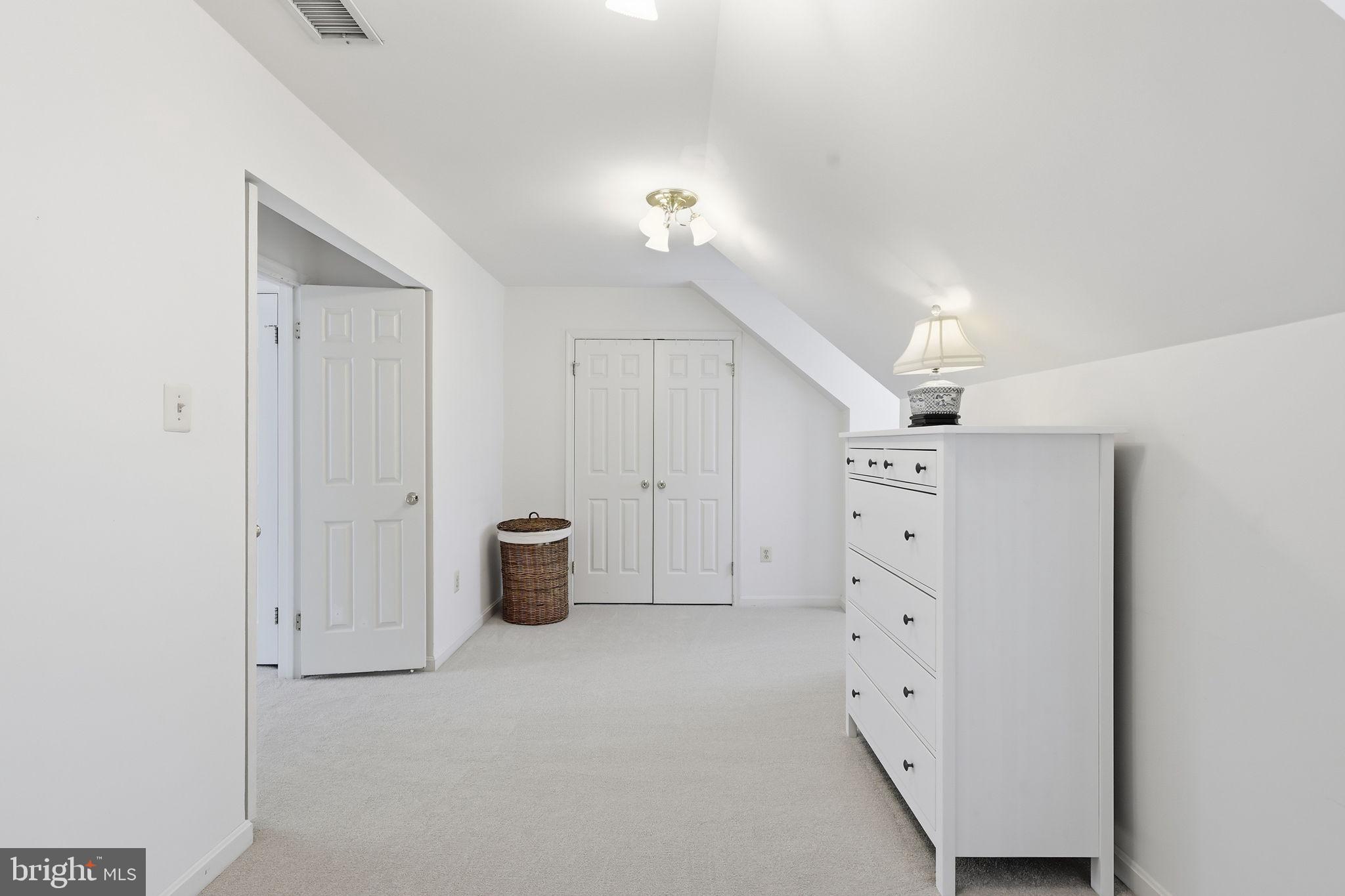 STILLWELL ACRES - Residential