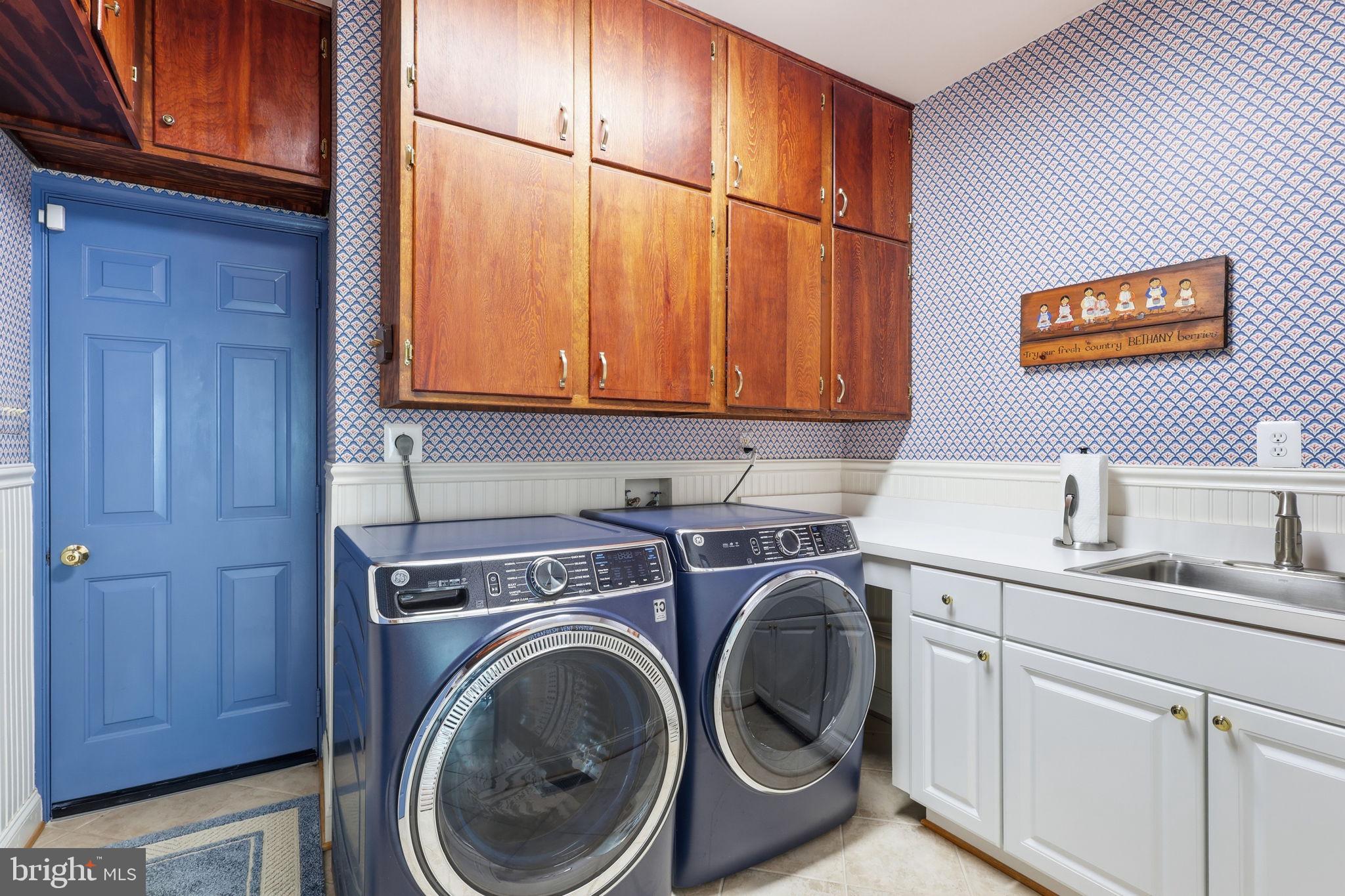 STILLWELL ACRES - Residential