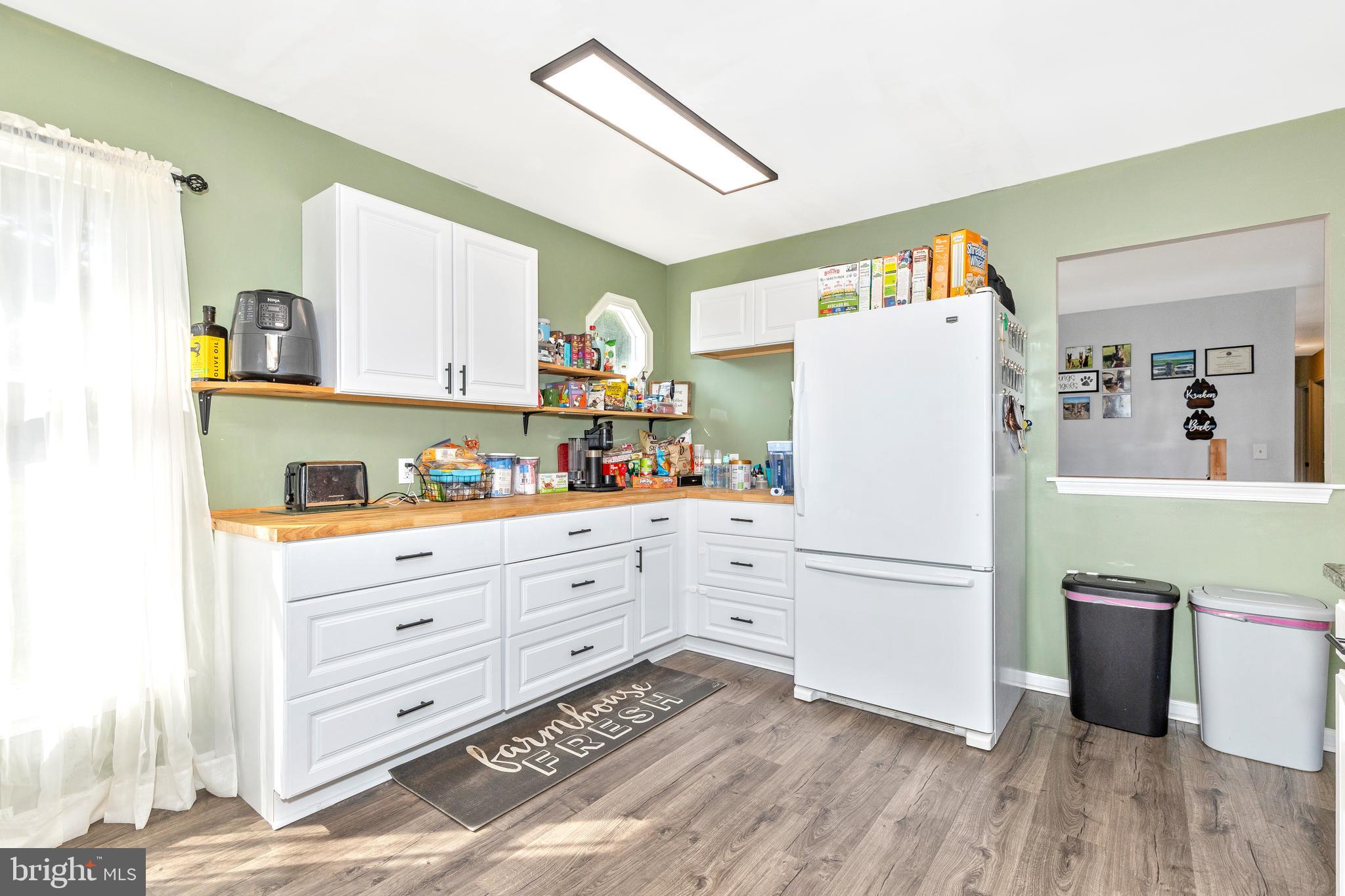 BROOK VALLEY FARMS - Residential