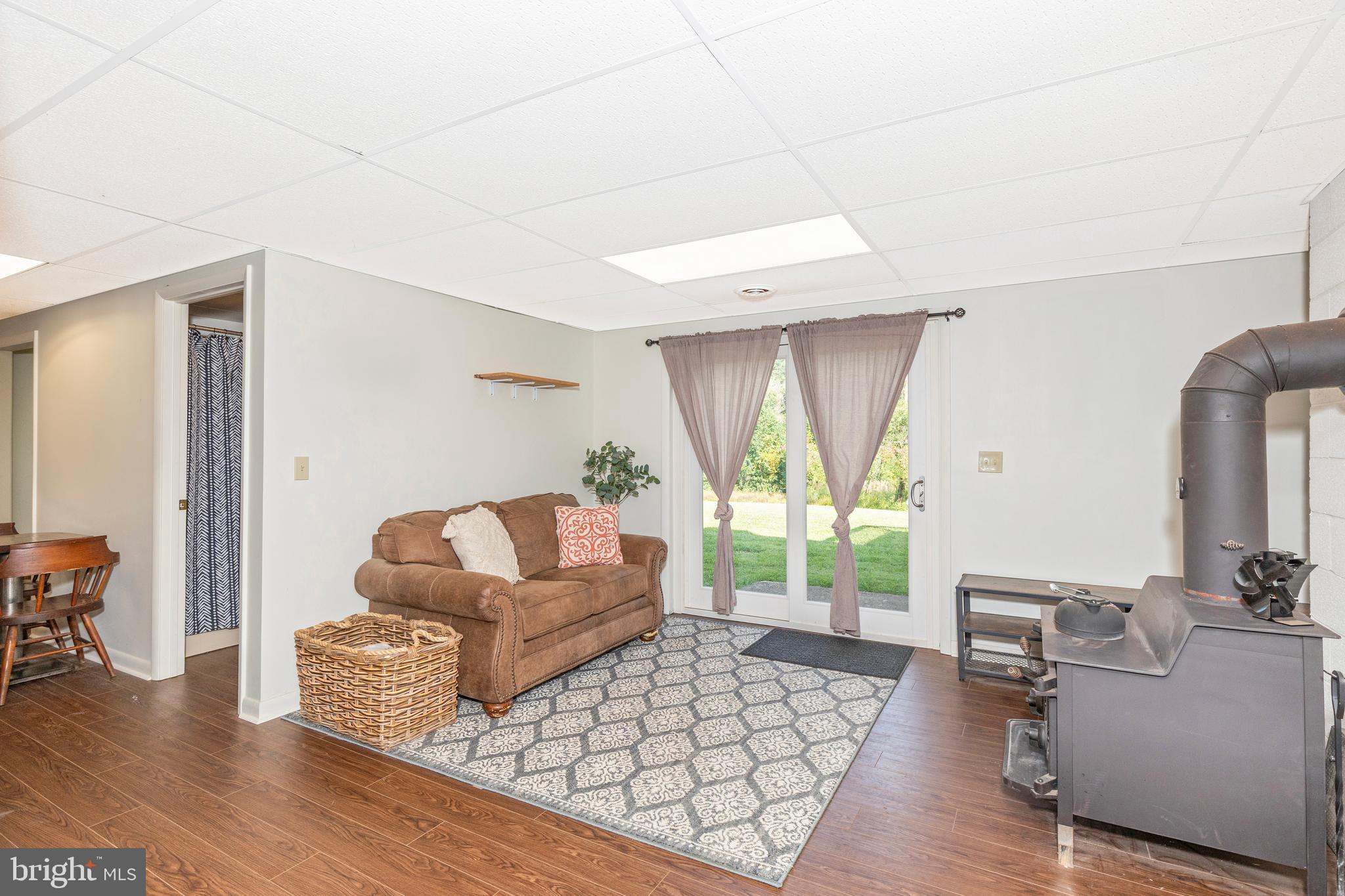 BROOK VALLEY FARMS - Residential