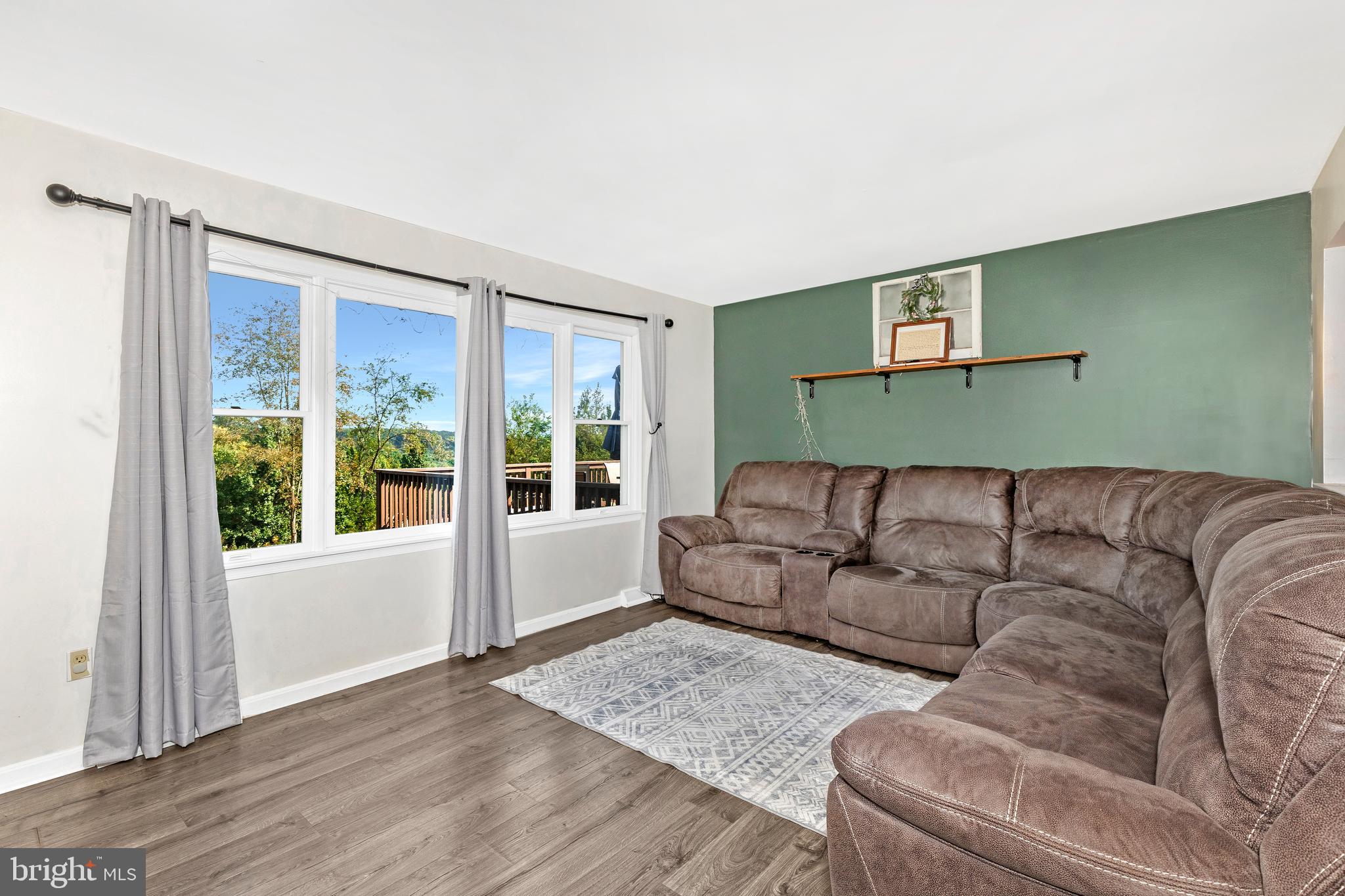 BROOK VALLEY FARMS - Residential