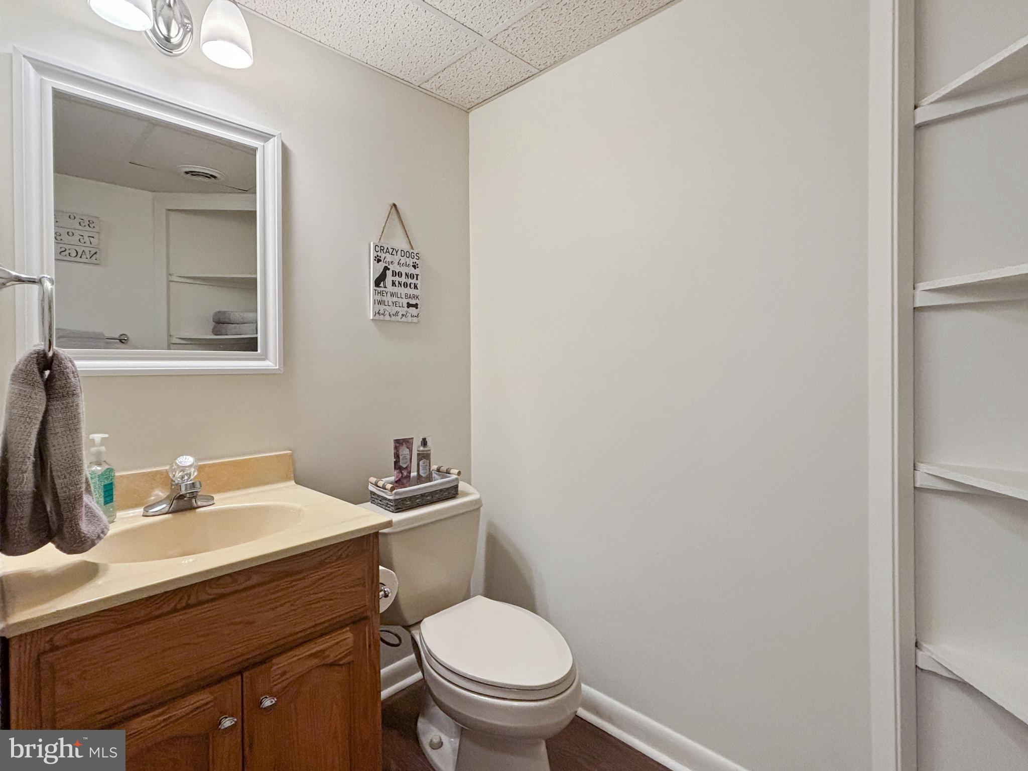 BROOK VALLEY FARMS - Residential