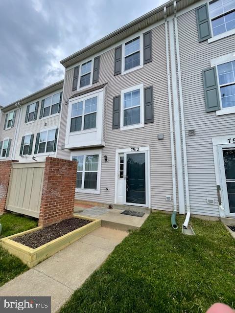 CHARLESGATE - Residential Lease