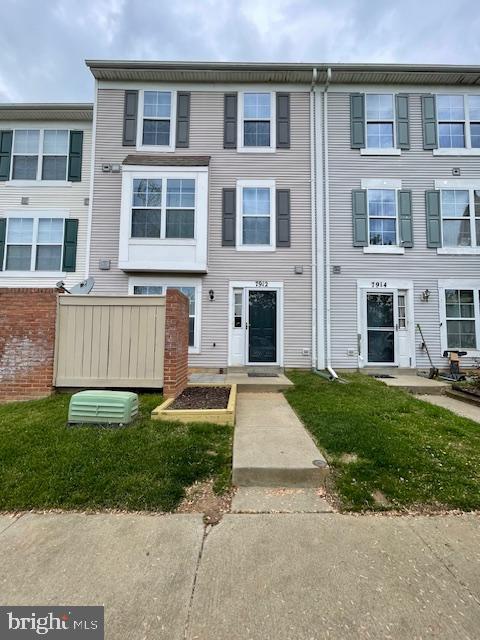 CHARLESGATE - Residential Lease