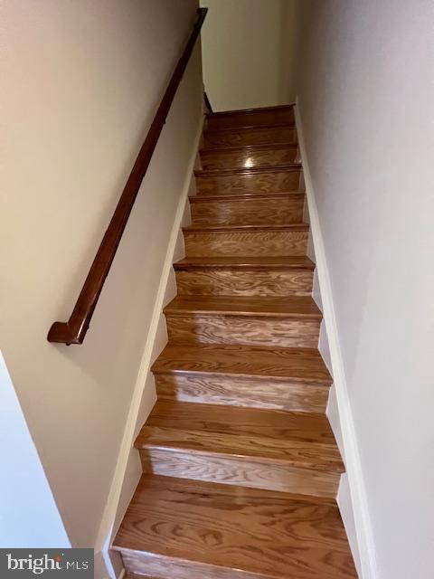 CHARLESGATE - Residential Lease