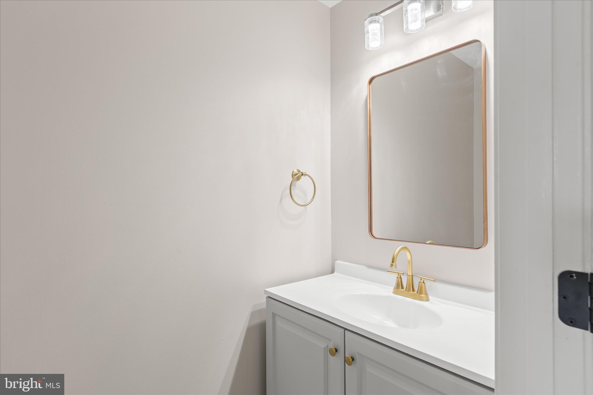 CALVERT HOMES - Residential