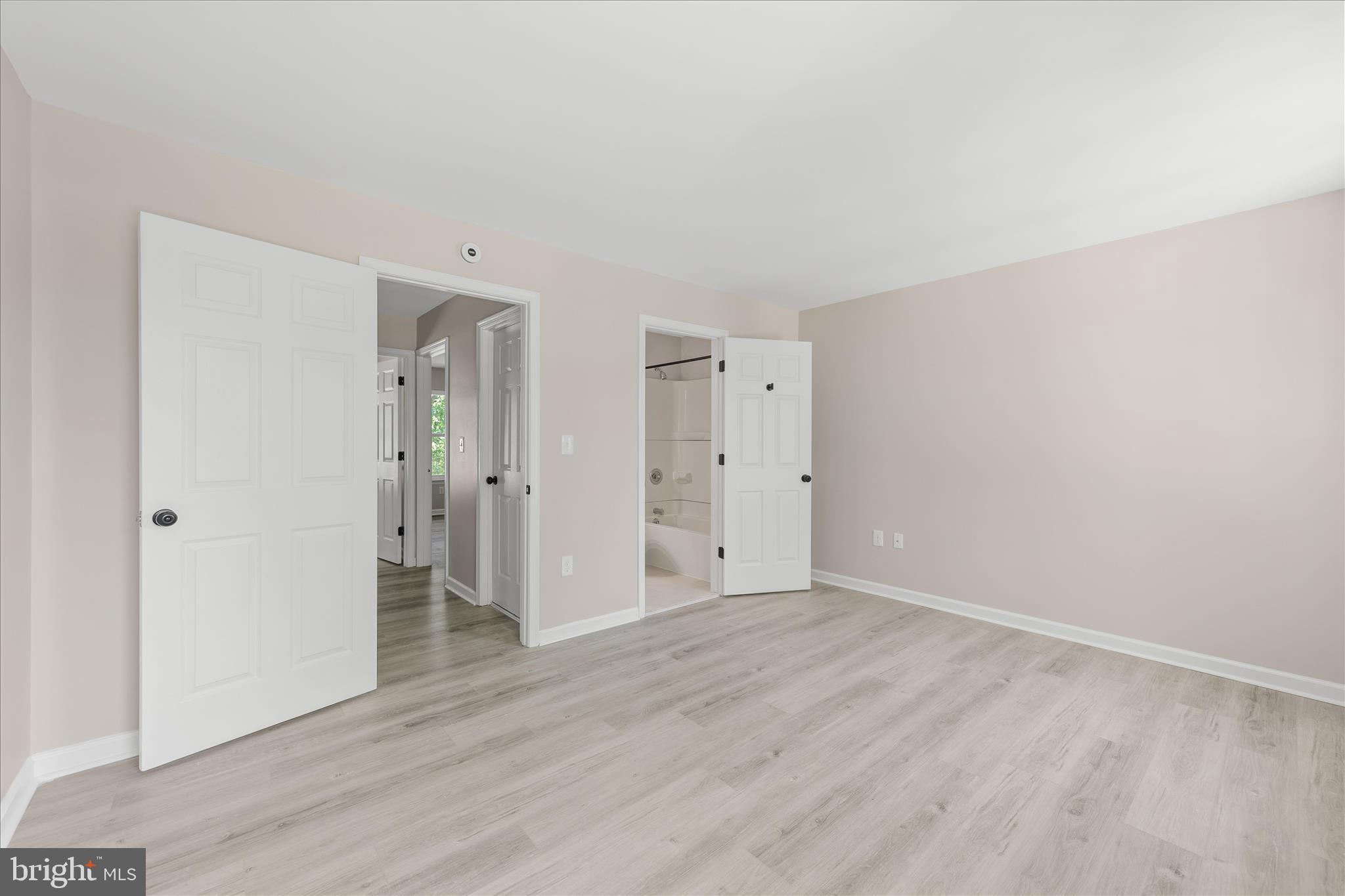 CALVERT HOMES - Residential
