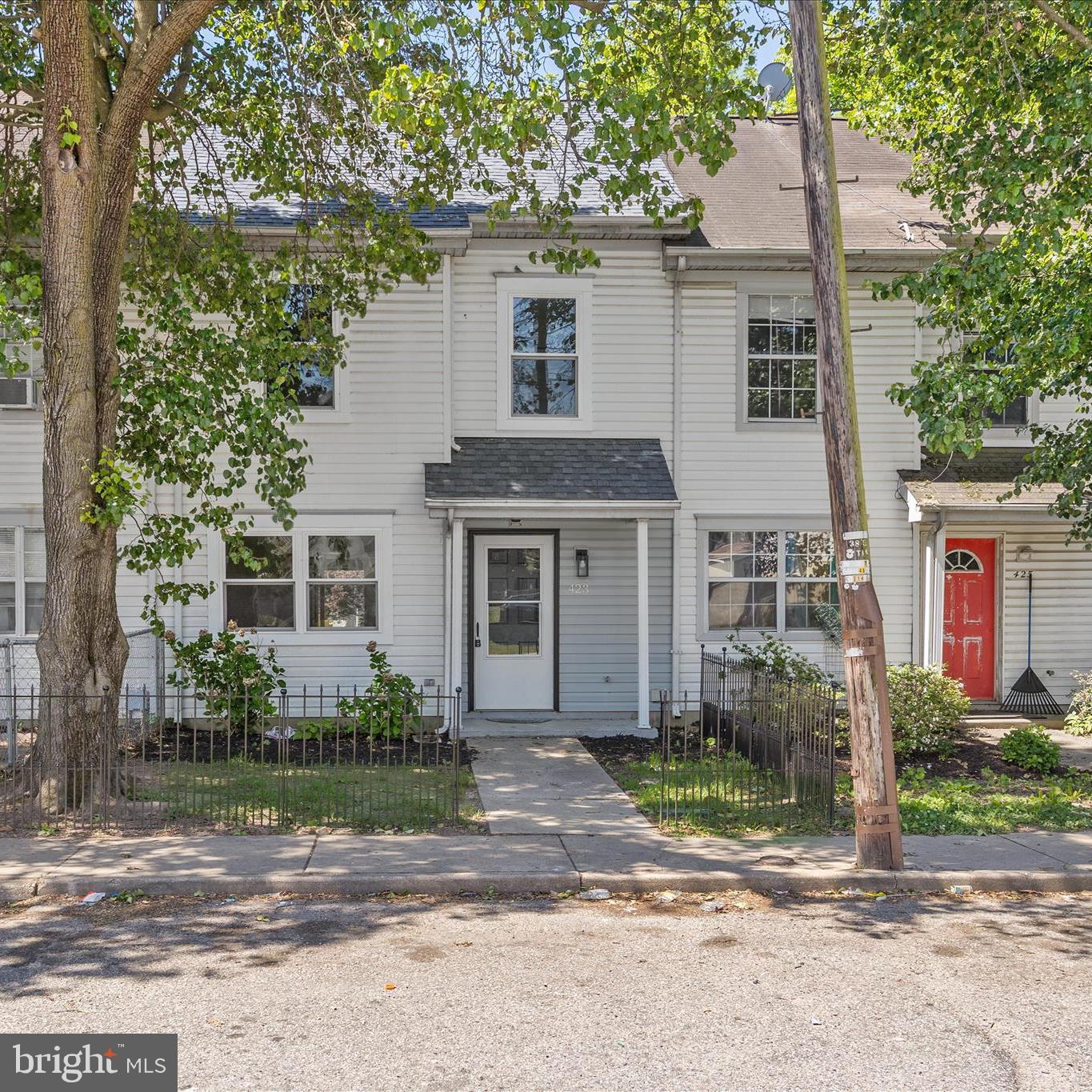 CALVERT HOMES - Residential