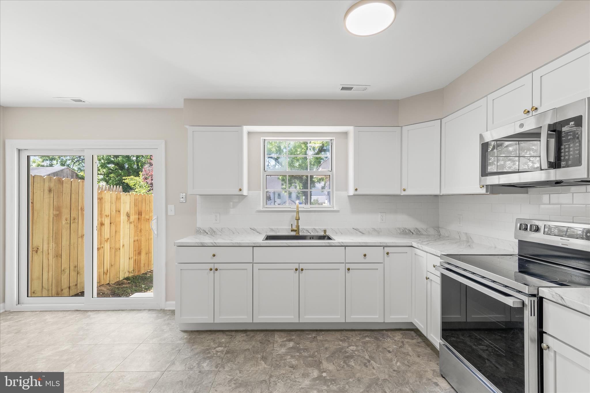CALVERT HOMES - Residential