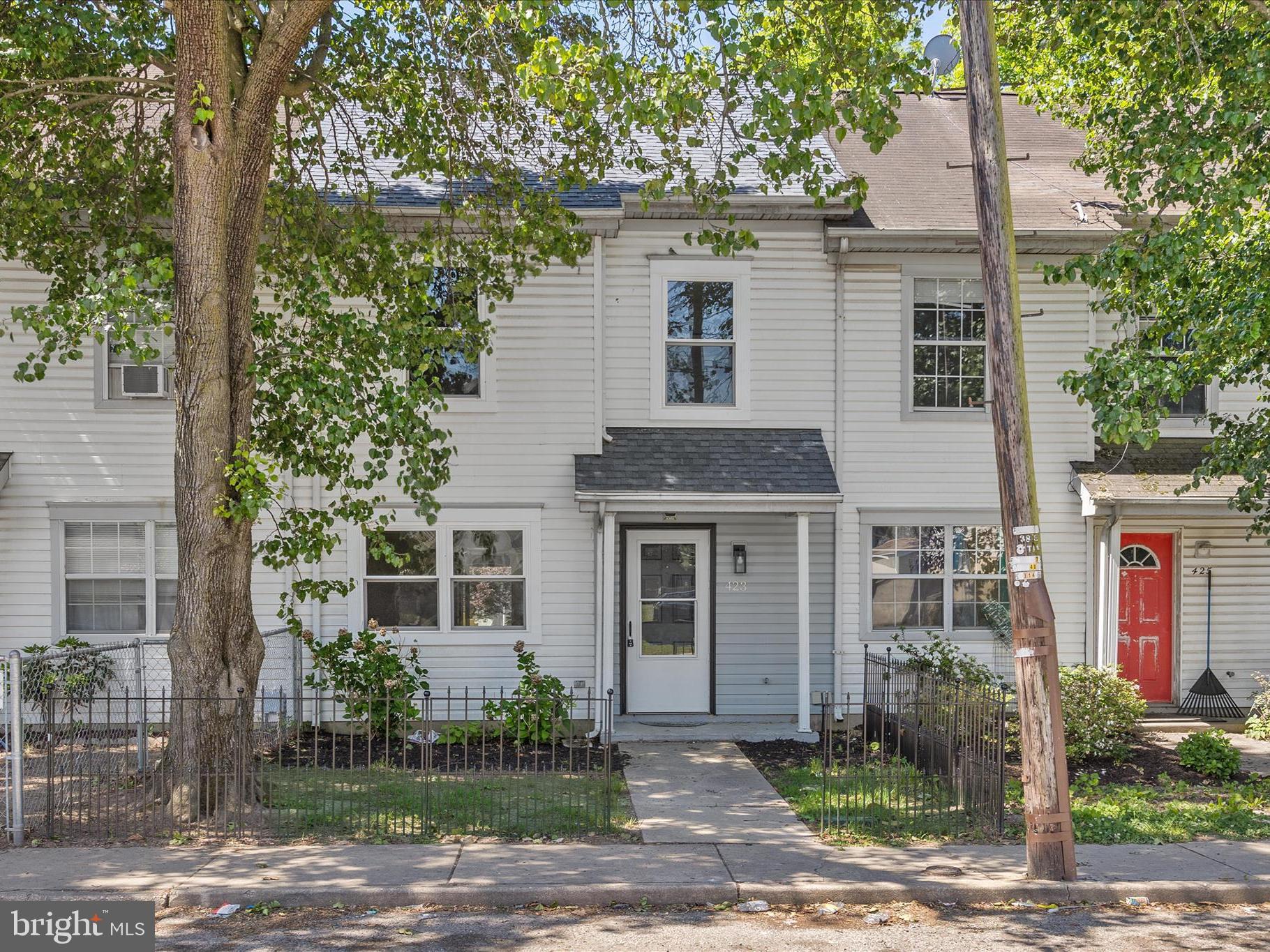 CALVERT HOMES - Residential