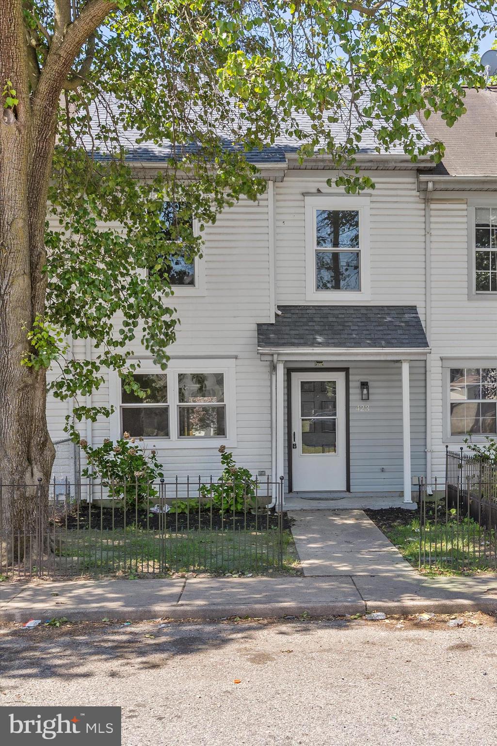 CALVERT HOMES - Residential