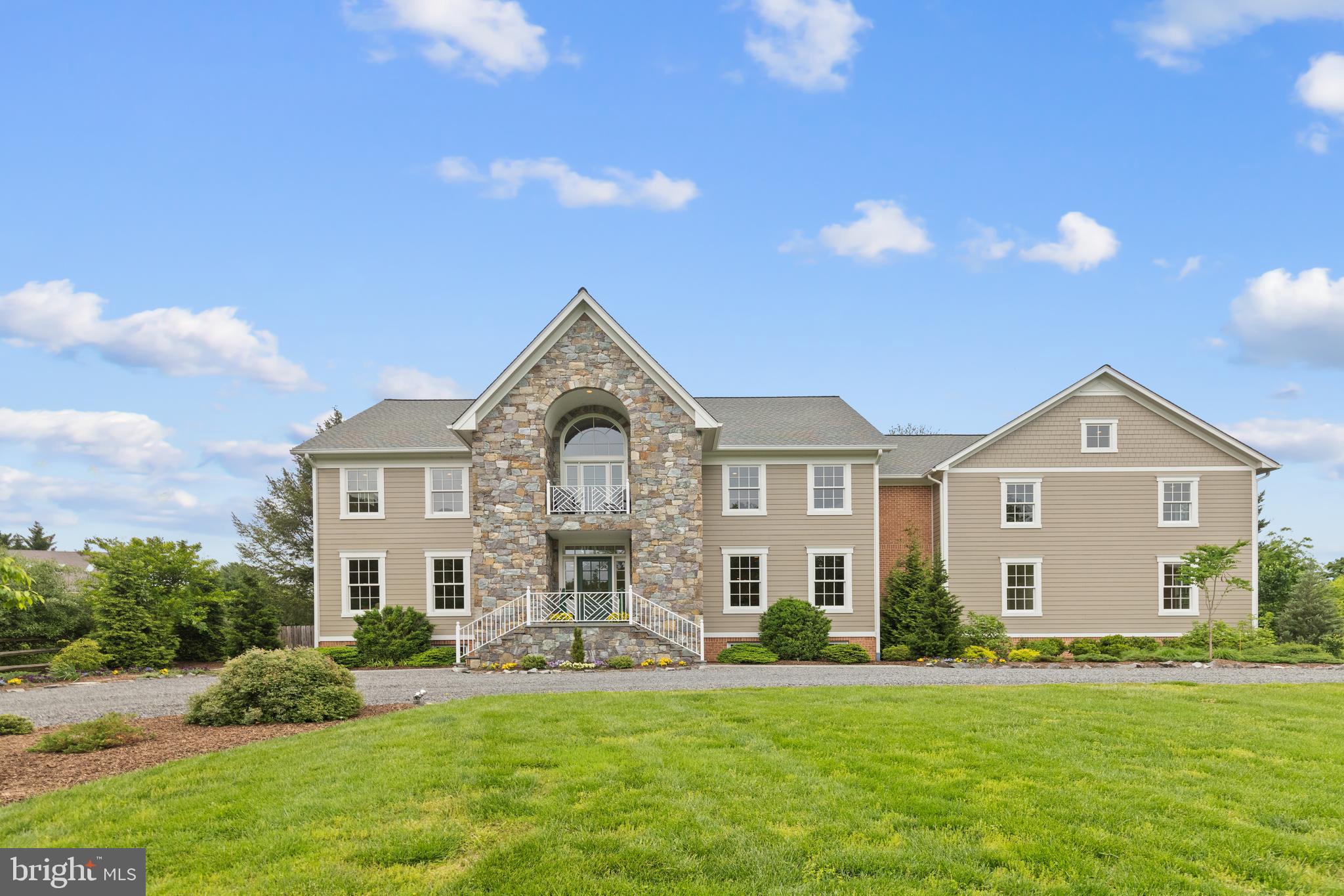 FOX LAKE - Residential